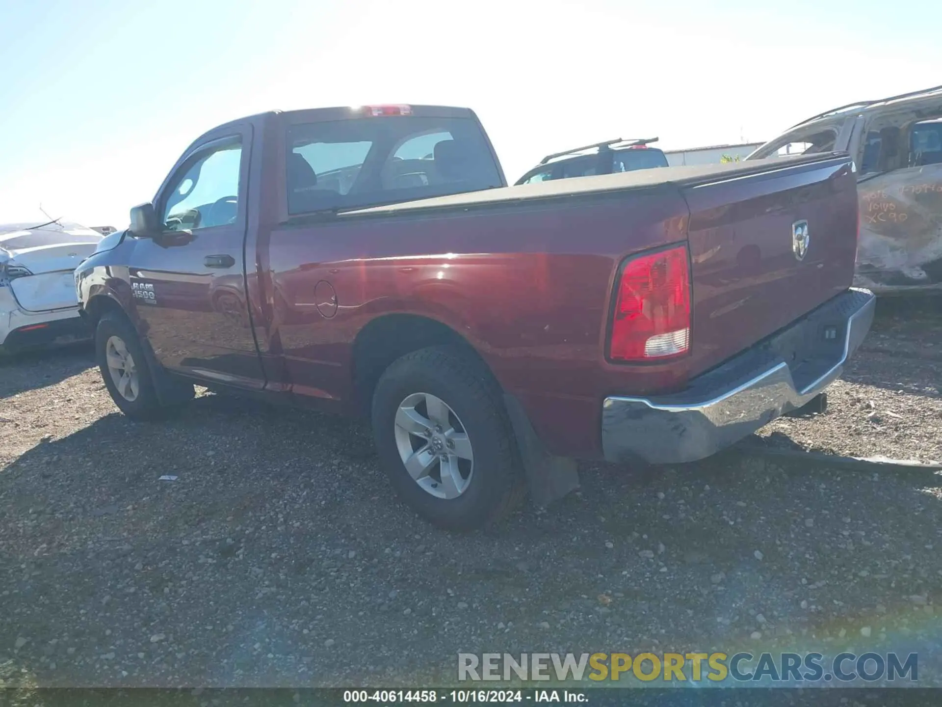 3 Photograph of a damaged car 3C6JR6AG7KG506245 RAM 1500 CLASSIC 2019
