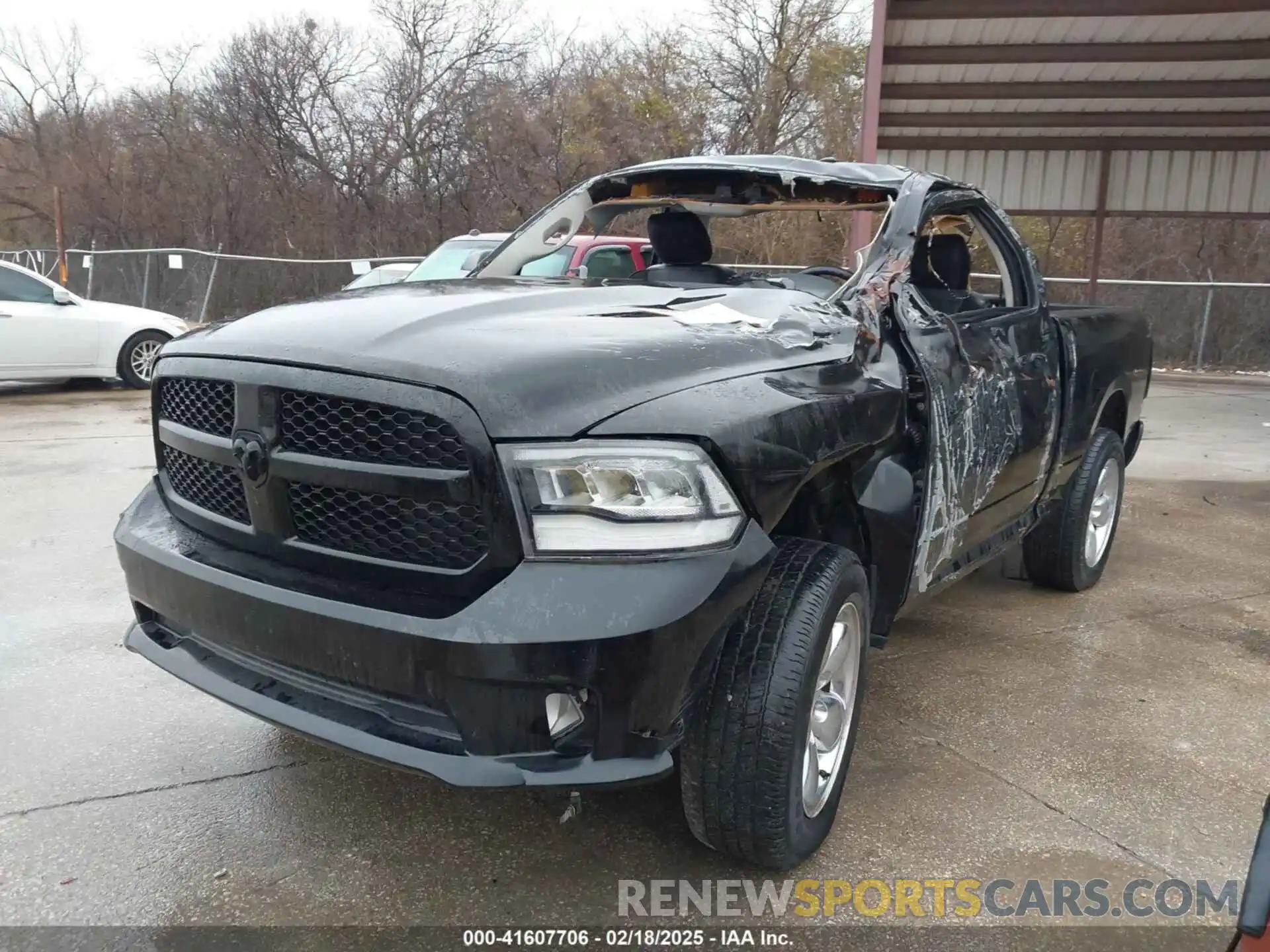 6 Photograph of a damaged car 3C6JR6ATXKG500694 RAM 1500 CLASSIC 2019