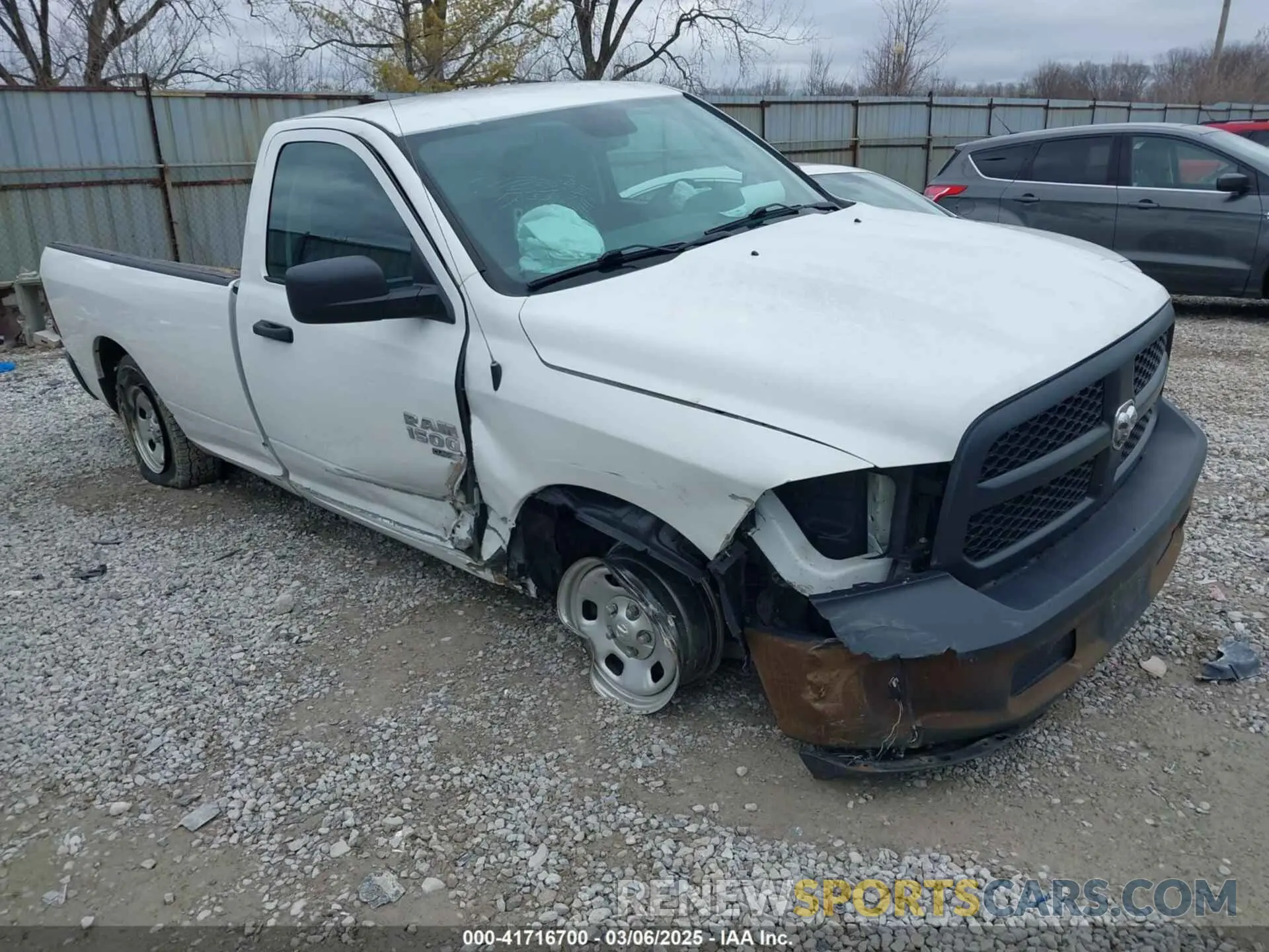 1 Photograph of a damaged car 3C6JR6DG2KG705859 RAM 1500 CLASSIC 2019