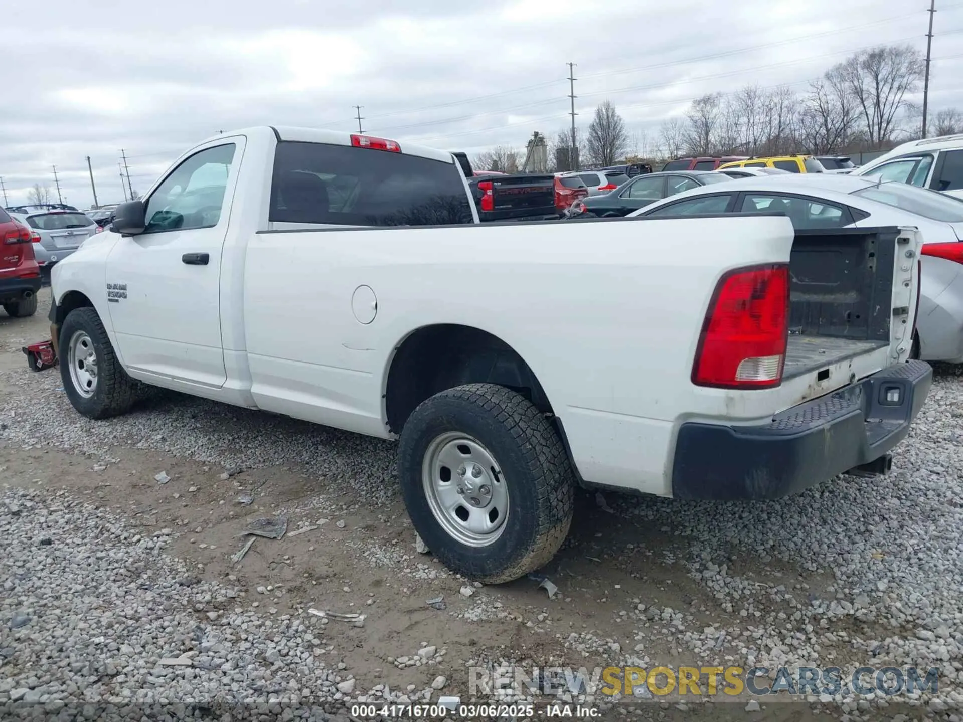 13 Photograph of a damaged car 3C6JR6DG2KG705859 RAM 1500 CLASSIC 2019
