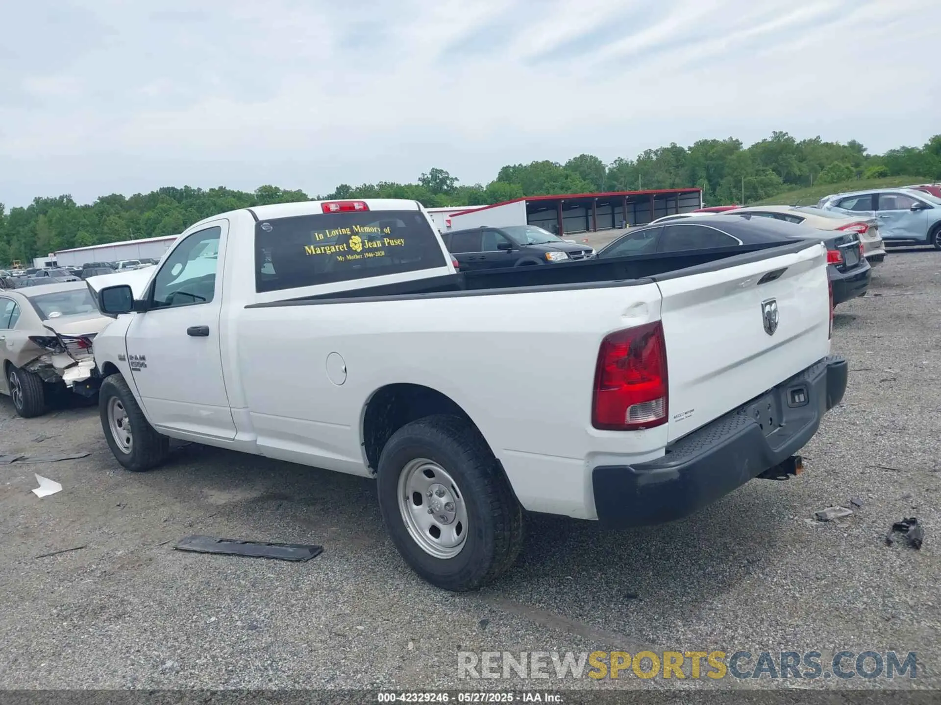 14 Photograph of a damaged car 3C6JR6DT0KG636053 RAM 1500 CLASSIC 2019