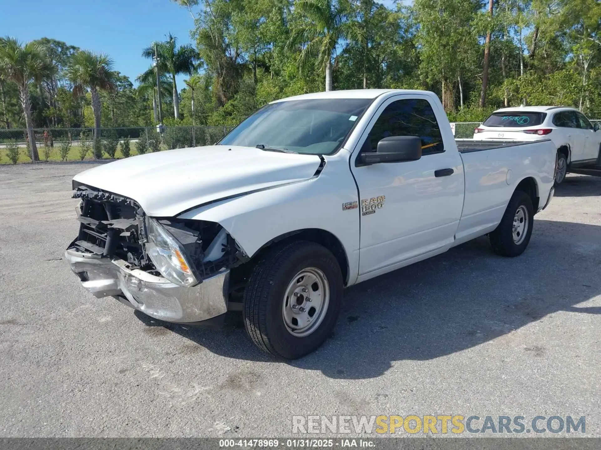 2 Photograph of a damaged car 3C6JR6DT1KG546748 RAM 1500 CLASSIC 2019