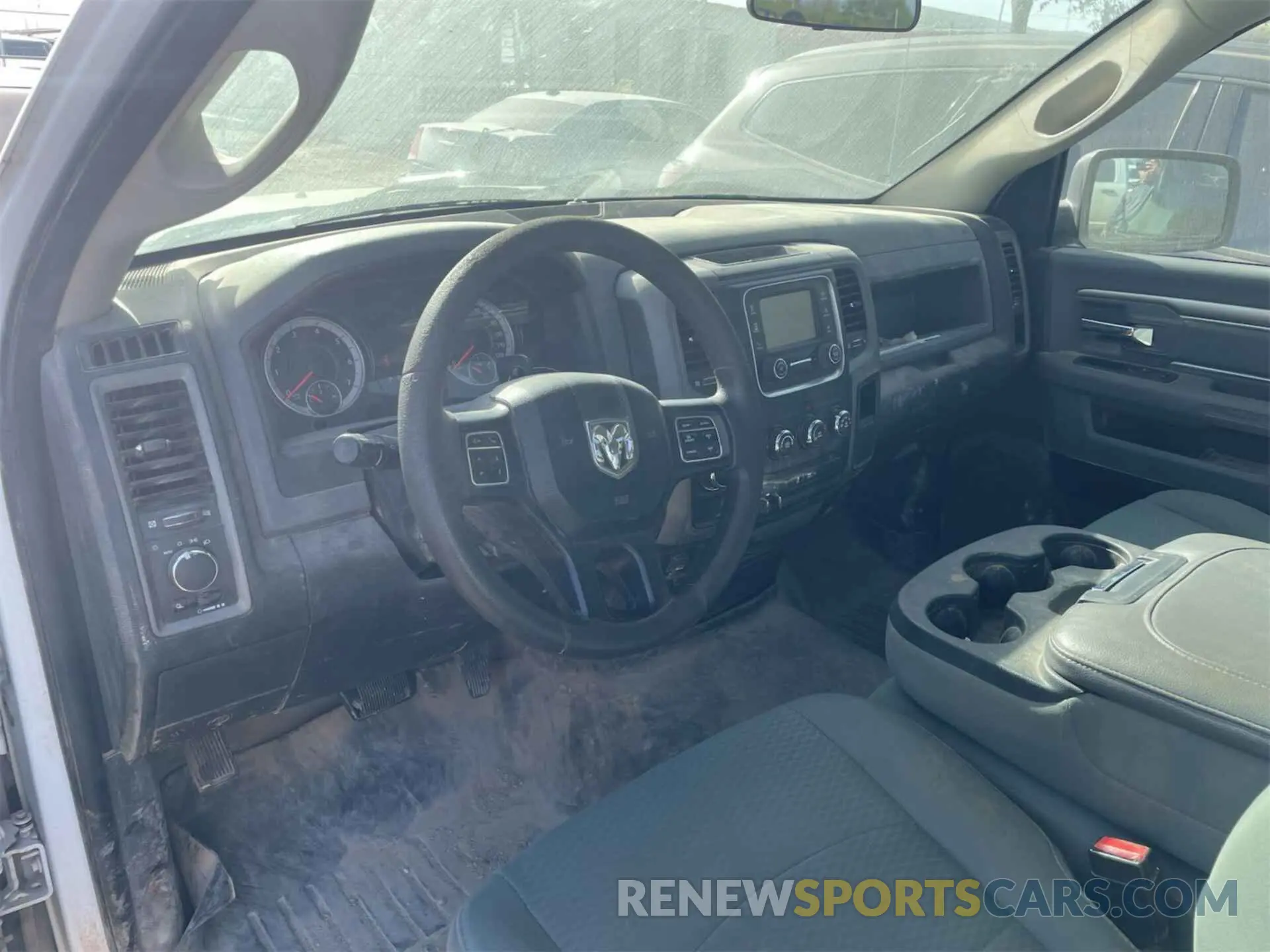 22 Photograph of a damaged car 3C6JR6DT6KG510280 RAM 1500 CLASSIC 2019