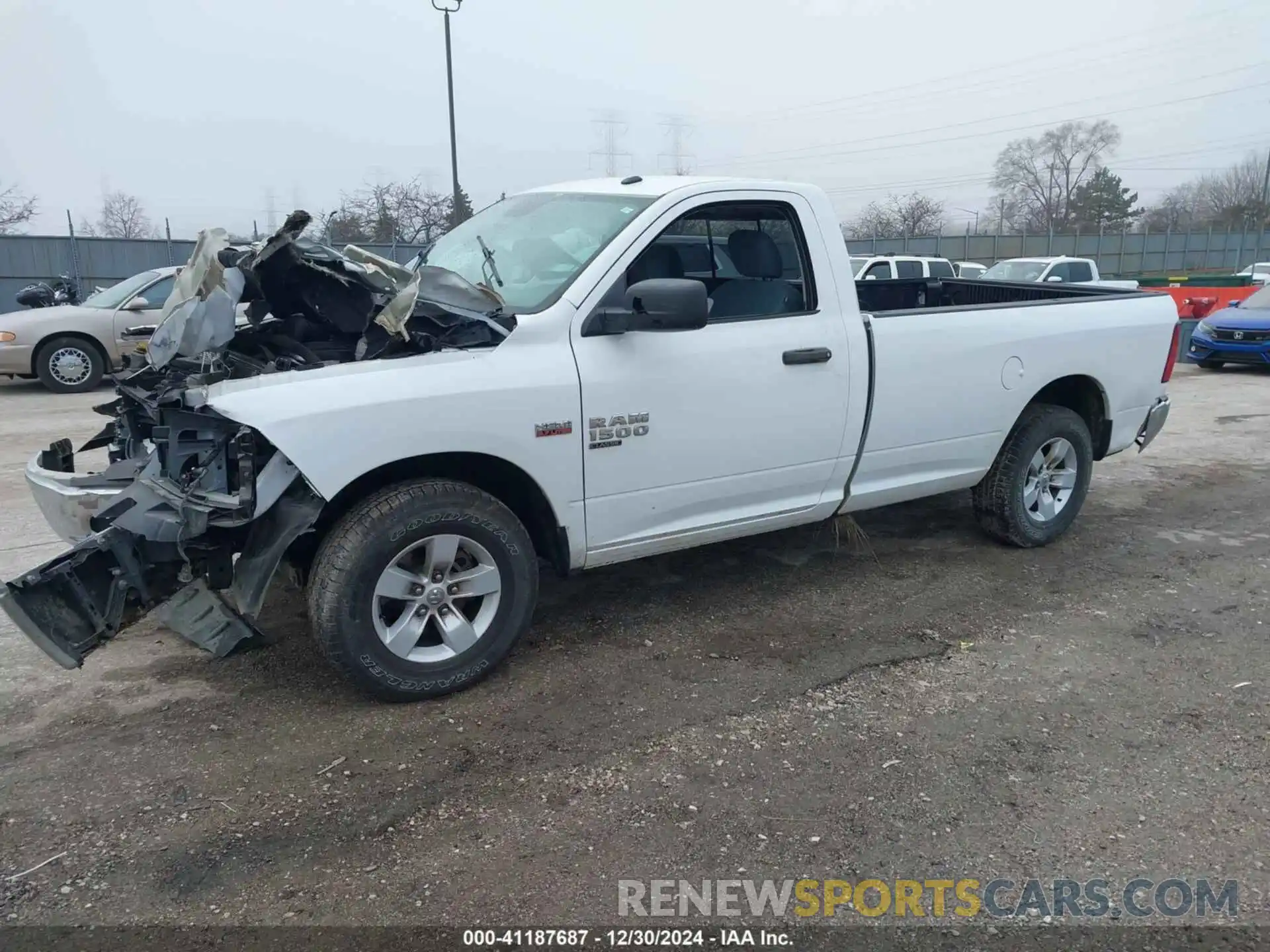 2 Photograph of a damaged car 3C6JR6DT9KG541068 RAM 1500 CLASSIC 2019