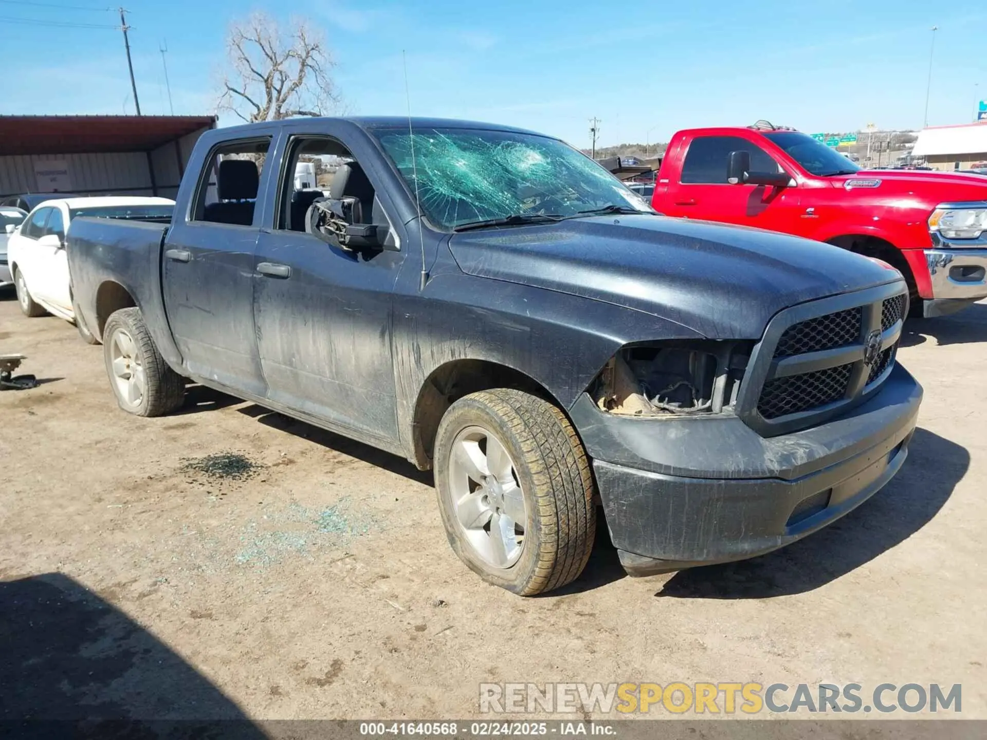 1 Photograph of a damaged car 3C6RR6KG3KG731554 RAM 1500 CLASSIC 2019