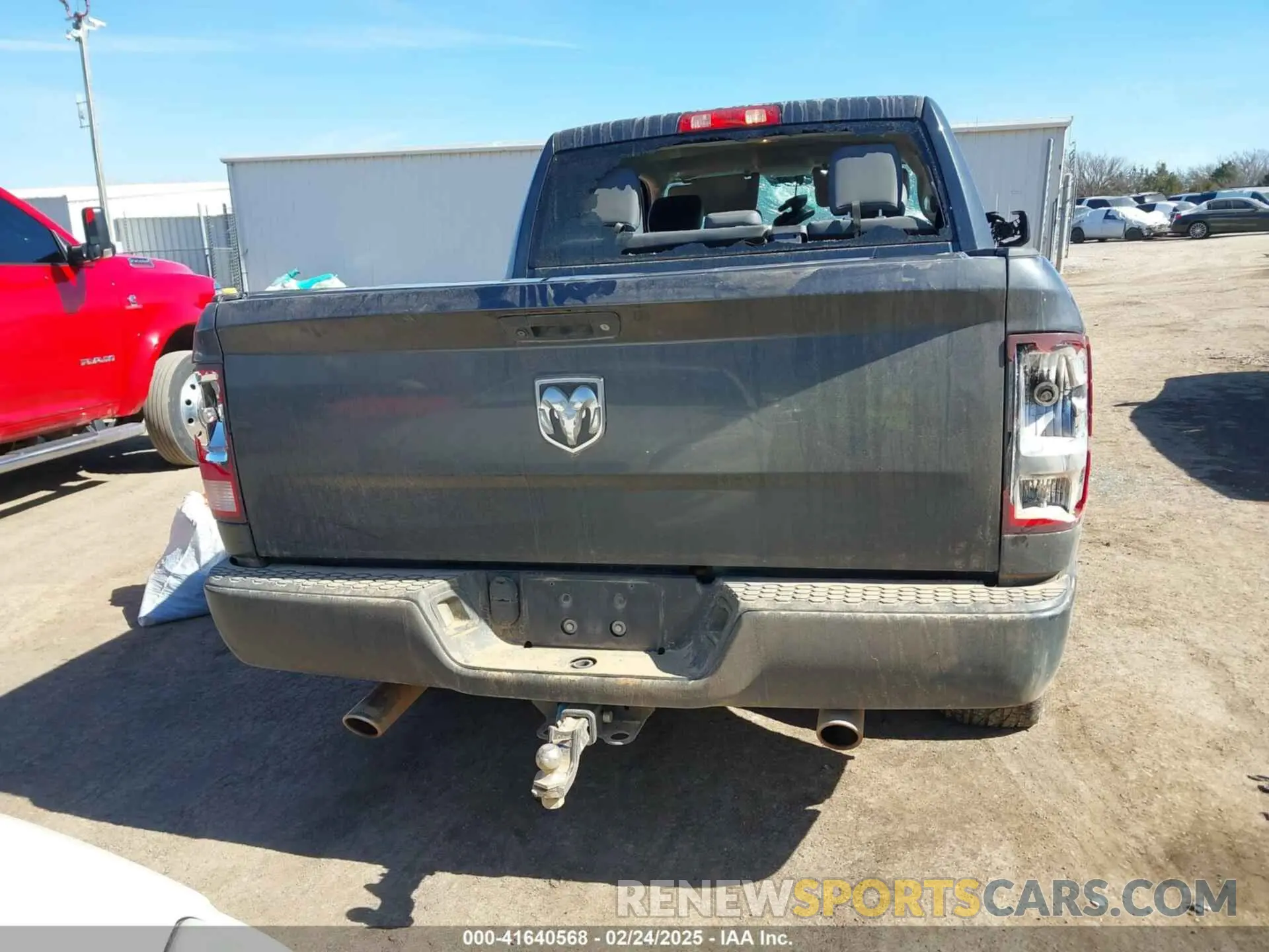 16 Photograph of a damaged car 3C6RR6KG3KG731554 RAM 1500 CLASSIC 2019