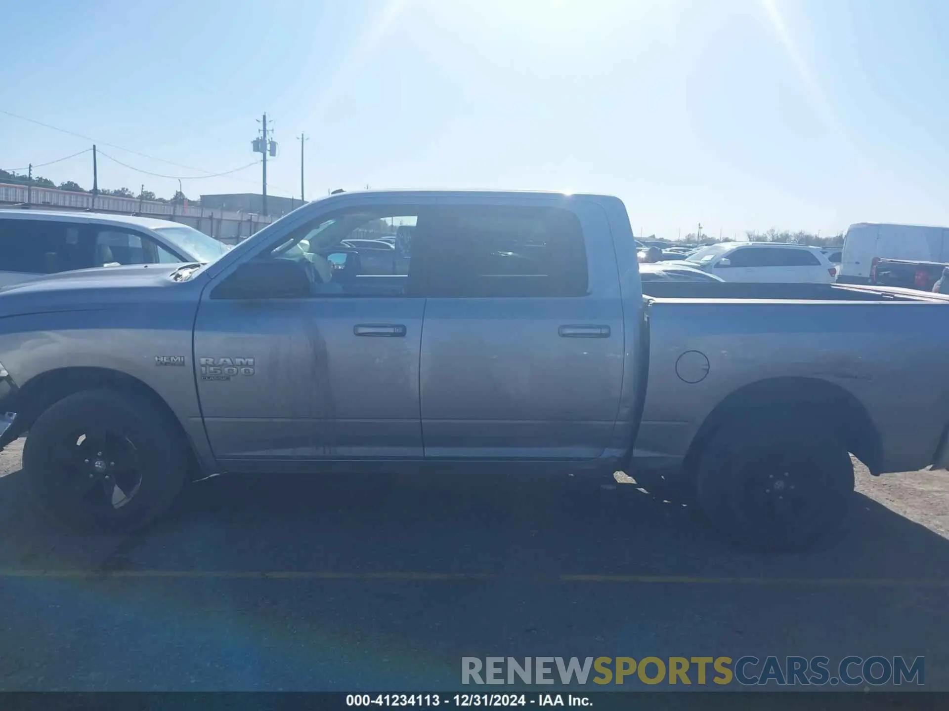 14 Photograph of a damaged car 3C6RR7LT0KG695985 RAM 1500 CLASSIC 2019