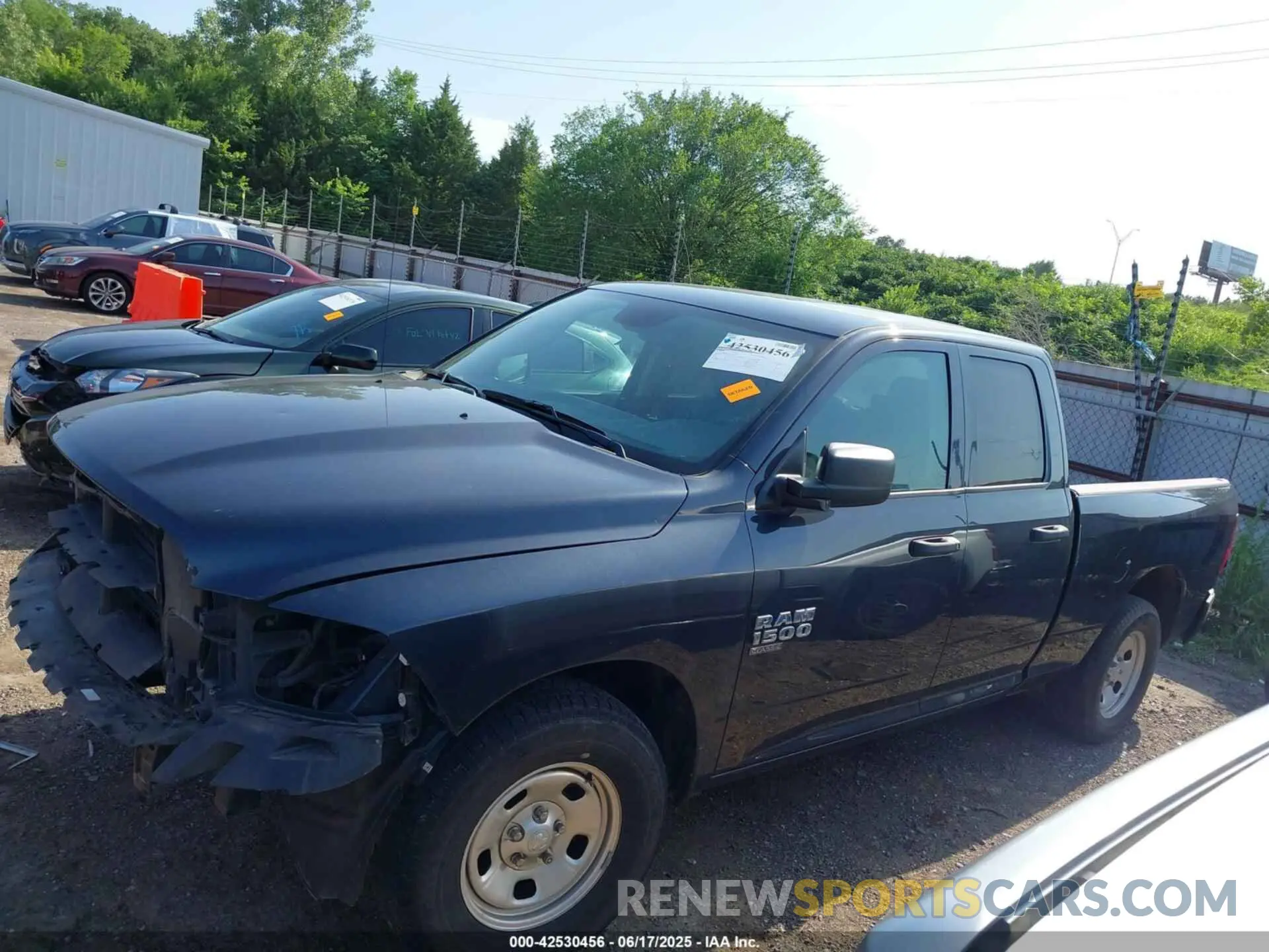 15 Photograph of a damaged car 1C6RR6FG1LS119535 RAM 1500 CLASSIC 2020
