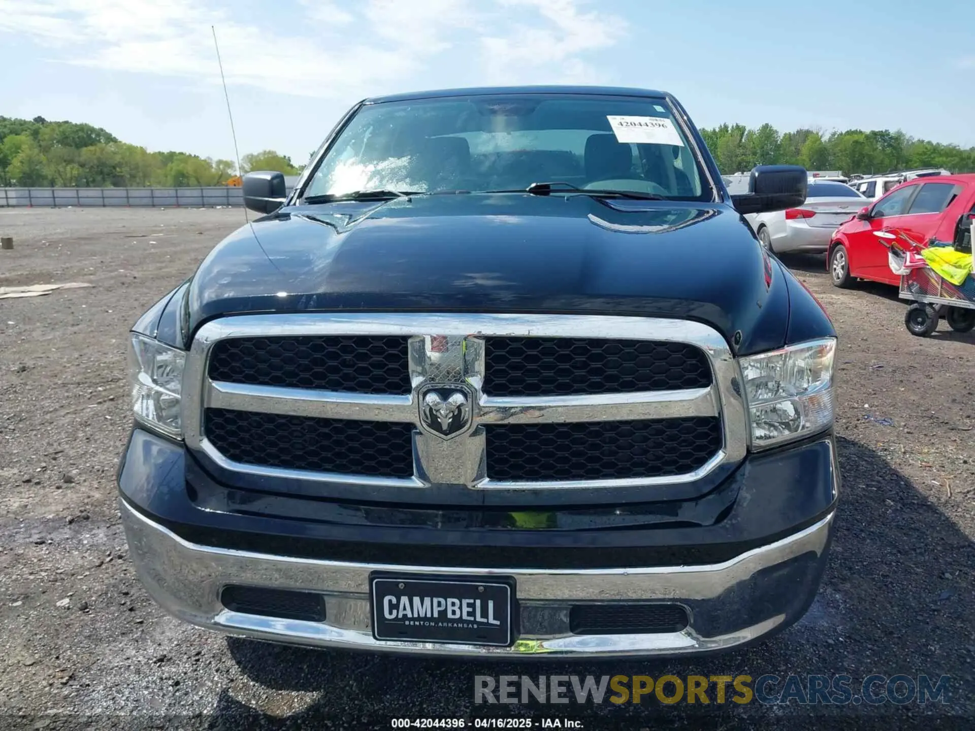 12 Photograph of a damaged car 1C6RR6FG5LS151064 RAM 1500 CLASSIC 2020
