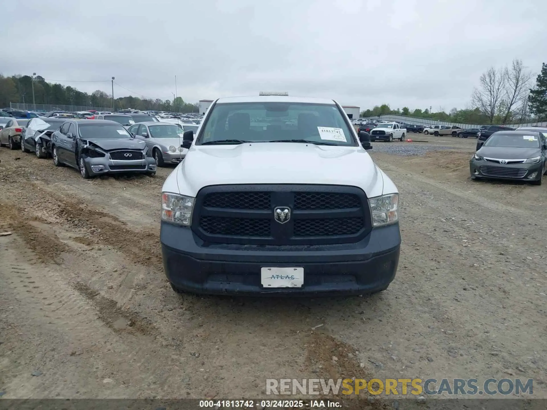 12 Photograph of a damaged car 1C6RR6FG9LS128953 RAM 1500 CLASSIC 2020