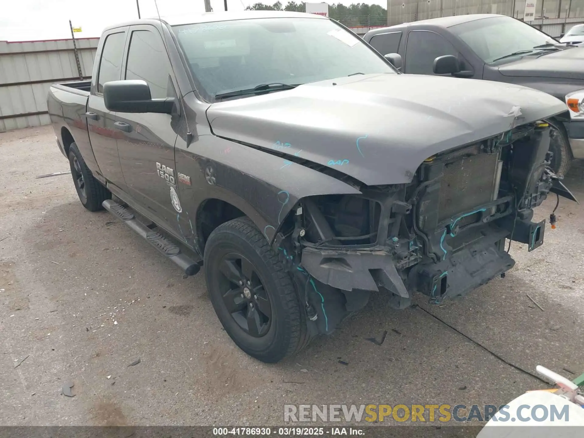 1 Photograph of a damaged car 1C6RR6FT1LS147915 RAM 1500 CLASSIC 2020
