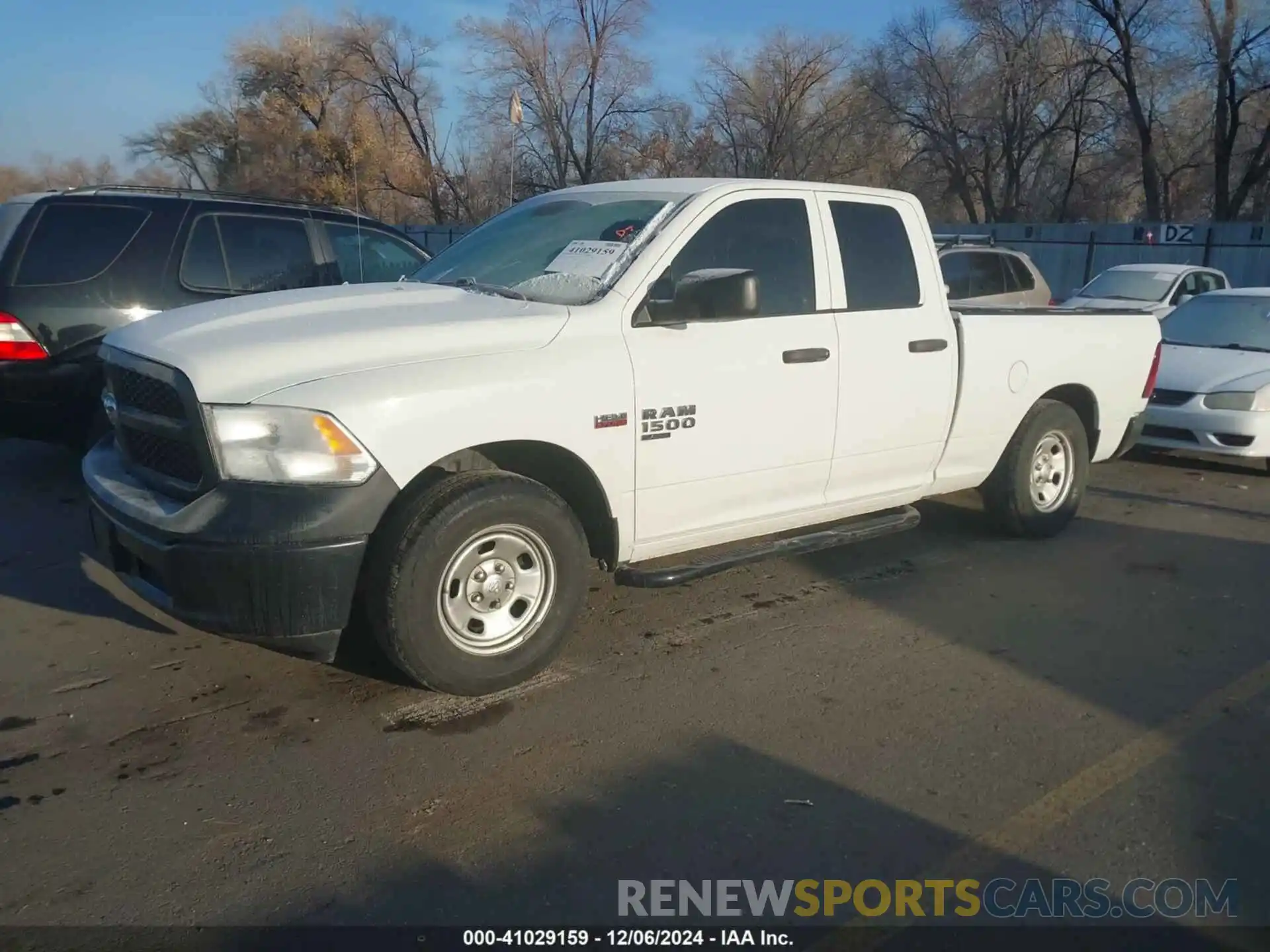 2 Photograph of a damaged car 1C6RR6FT3LS128623 RAM 1500 CLASSIC 2020