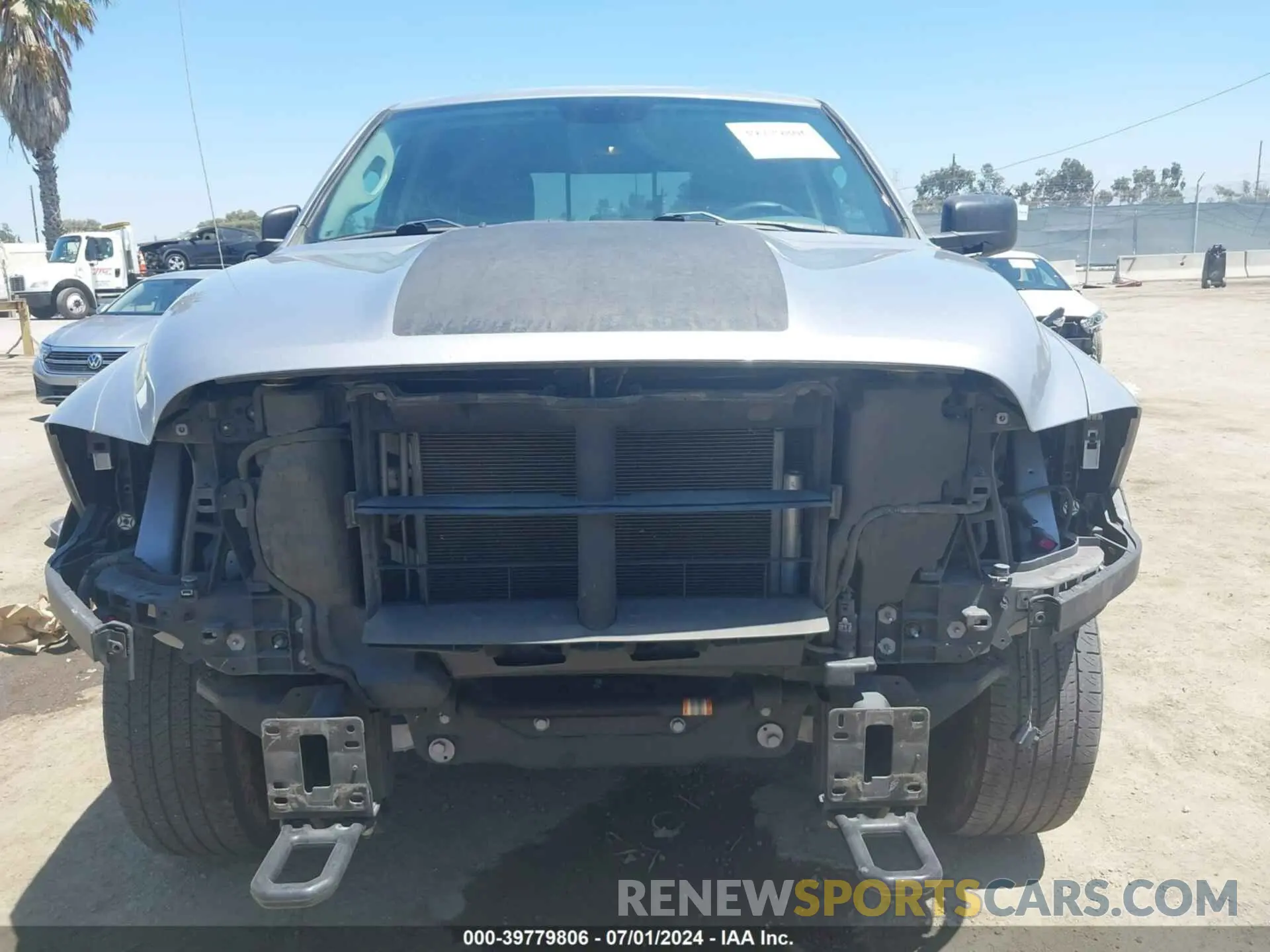 13 Photograph of a damaged car 1C6RR6GG9LS105493 RAM 1500 CLASSIC 2020