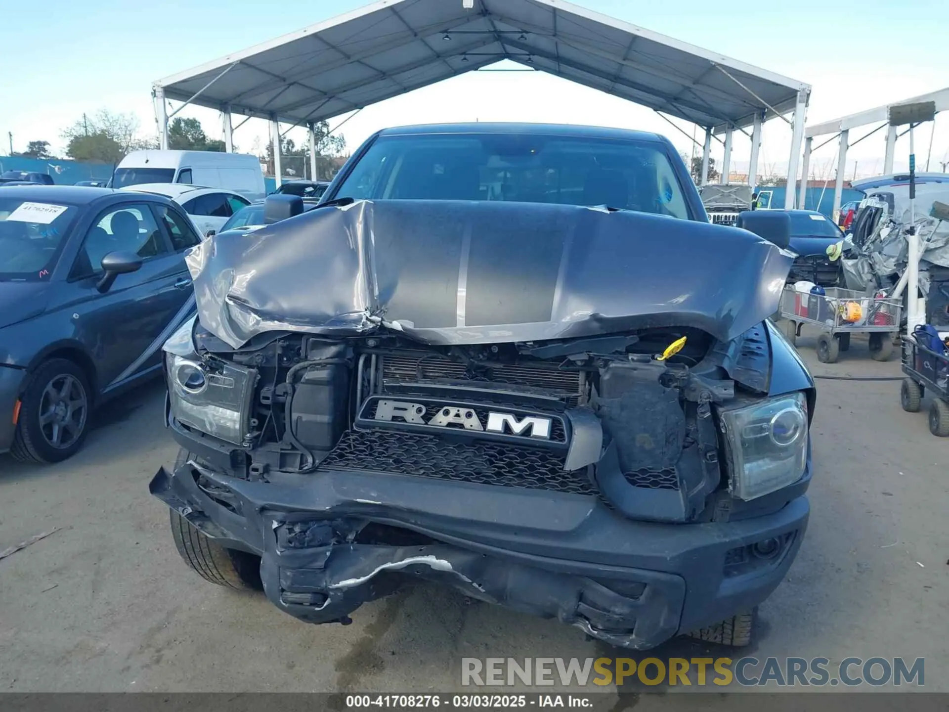 12 Photograph of a damaged car 1C6RR6GG9LS105705 RAM 1500 CLASSIC 2020