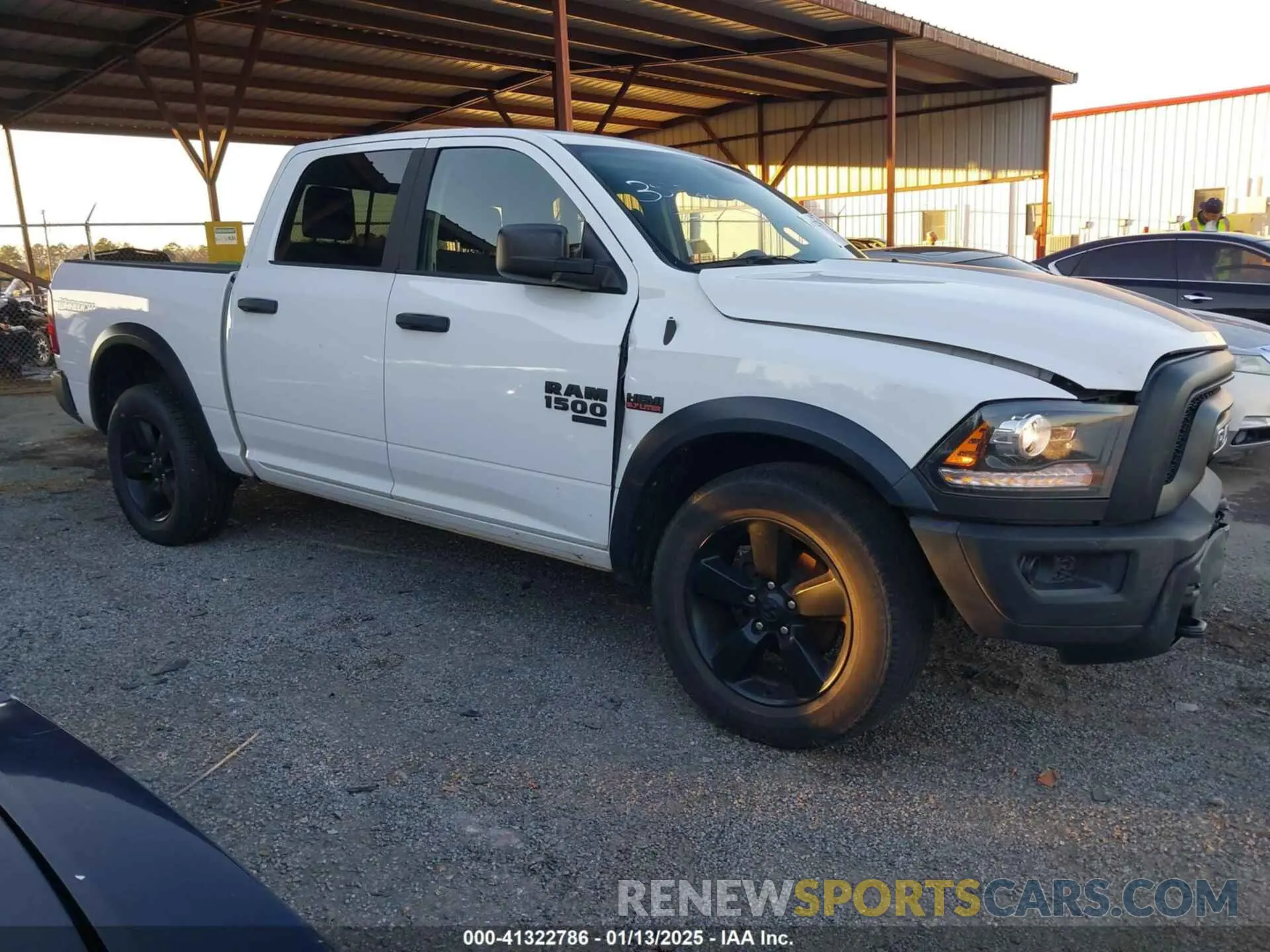 1 Photograph of a damaged car 1C6RR6LT8LS157622 RAM 1500 CLASSIC 2020