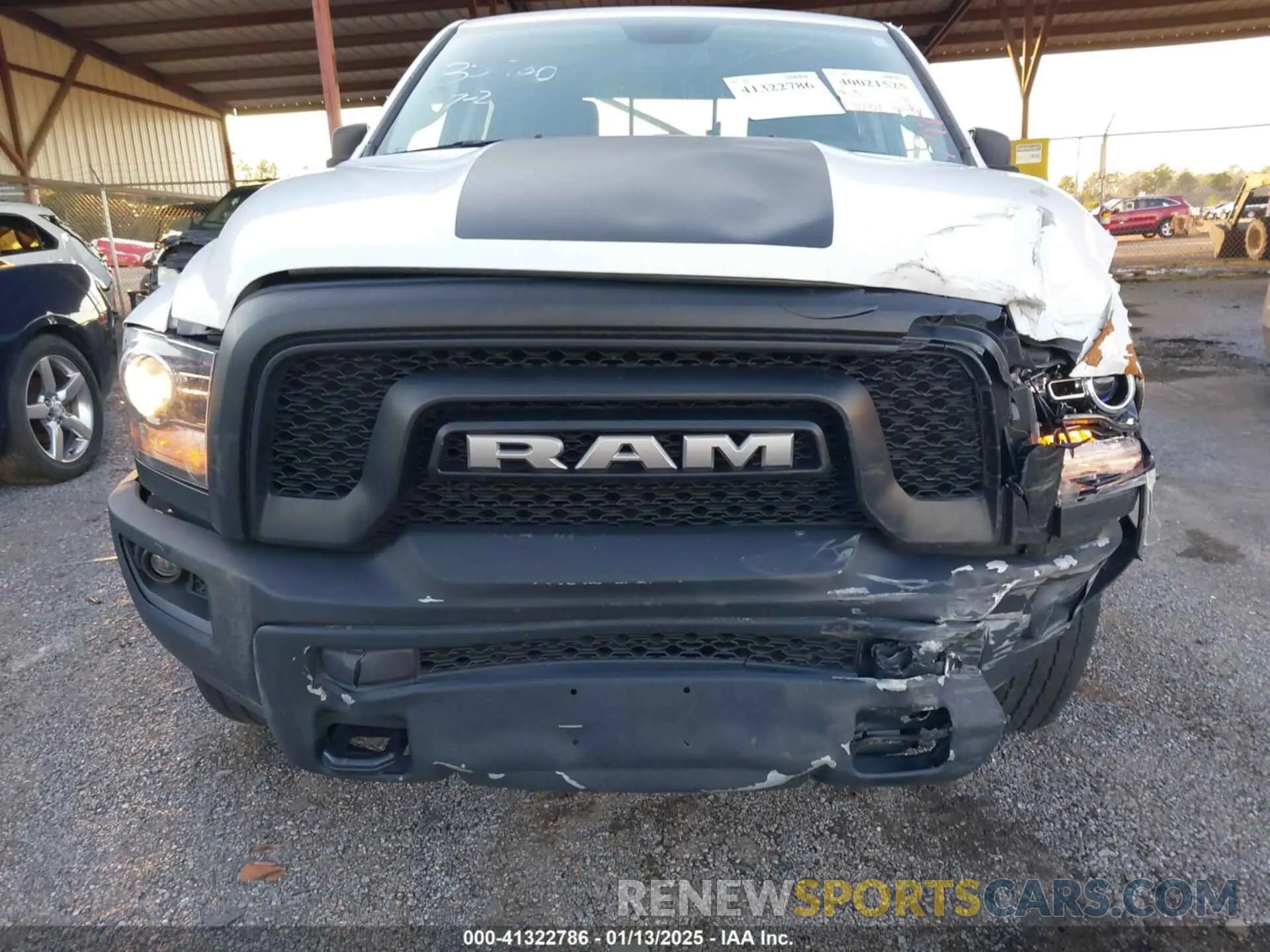 12 Photograph of a damaged car 1C6RR6LT8LS157622 RAM 1500 CLASSIC 2020