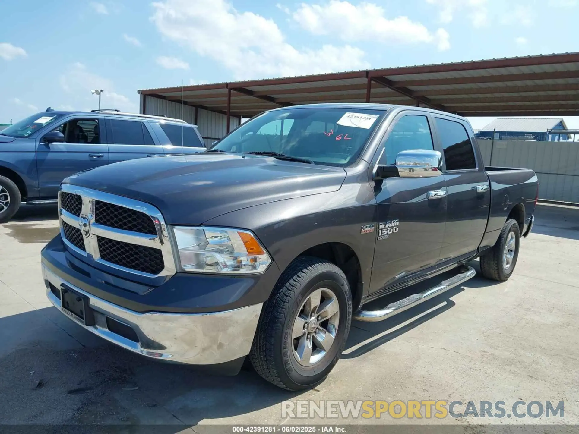 2 Photograph of a damaged car 1C6RR6TT0LS124145 RAM 1500 CLASSIC 2020