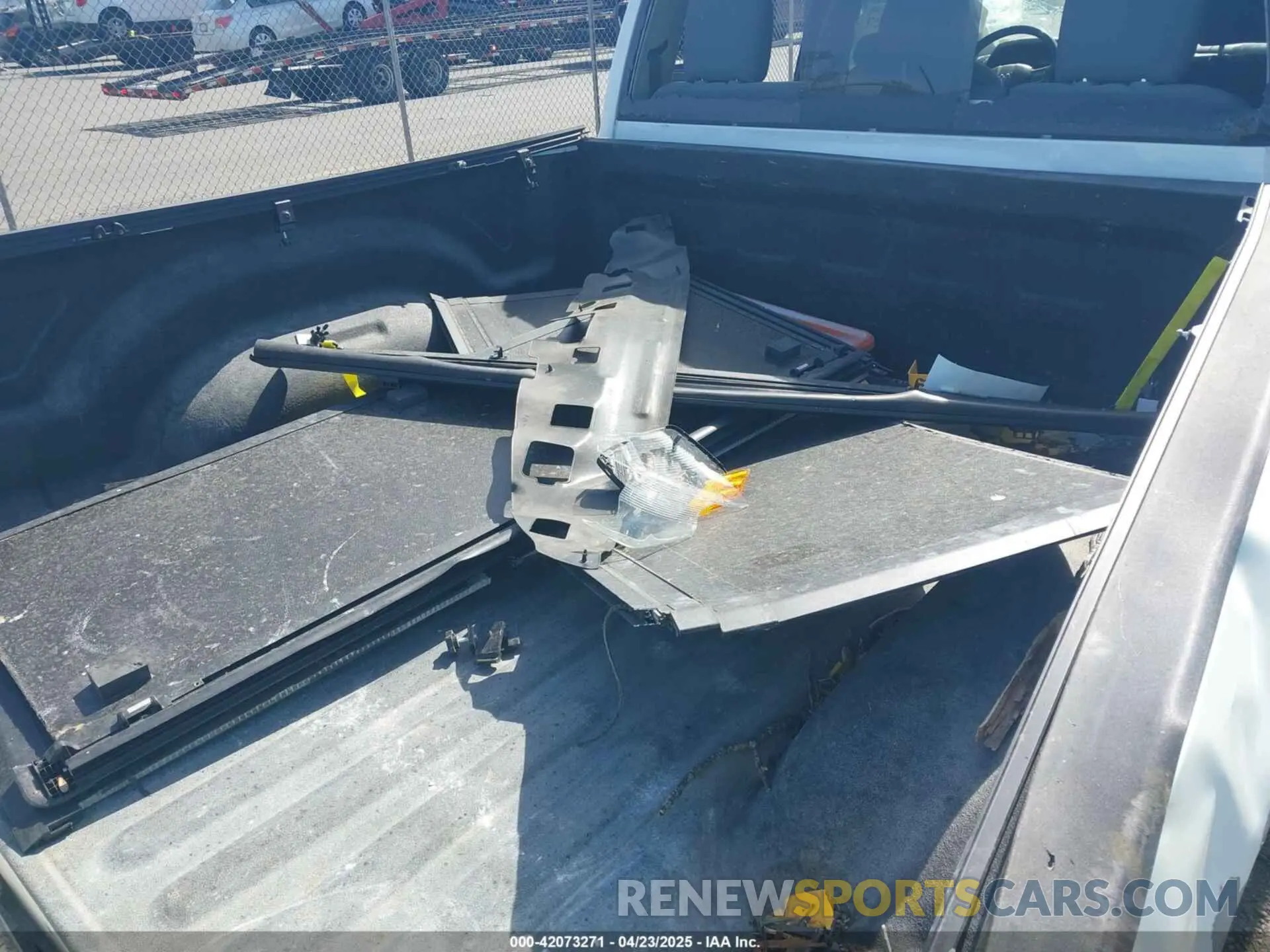 12 Photograph of a damaged car 1C6RR6TT3LS134605 RAM 1500 CLASSIC 2020