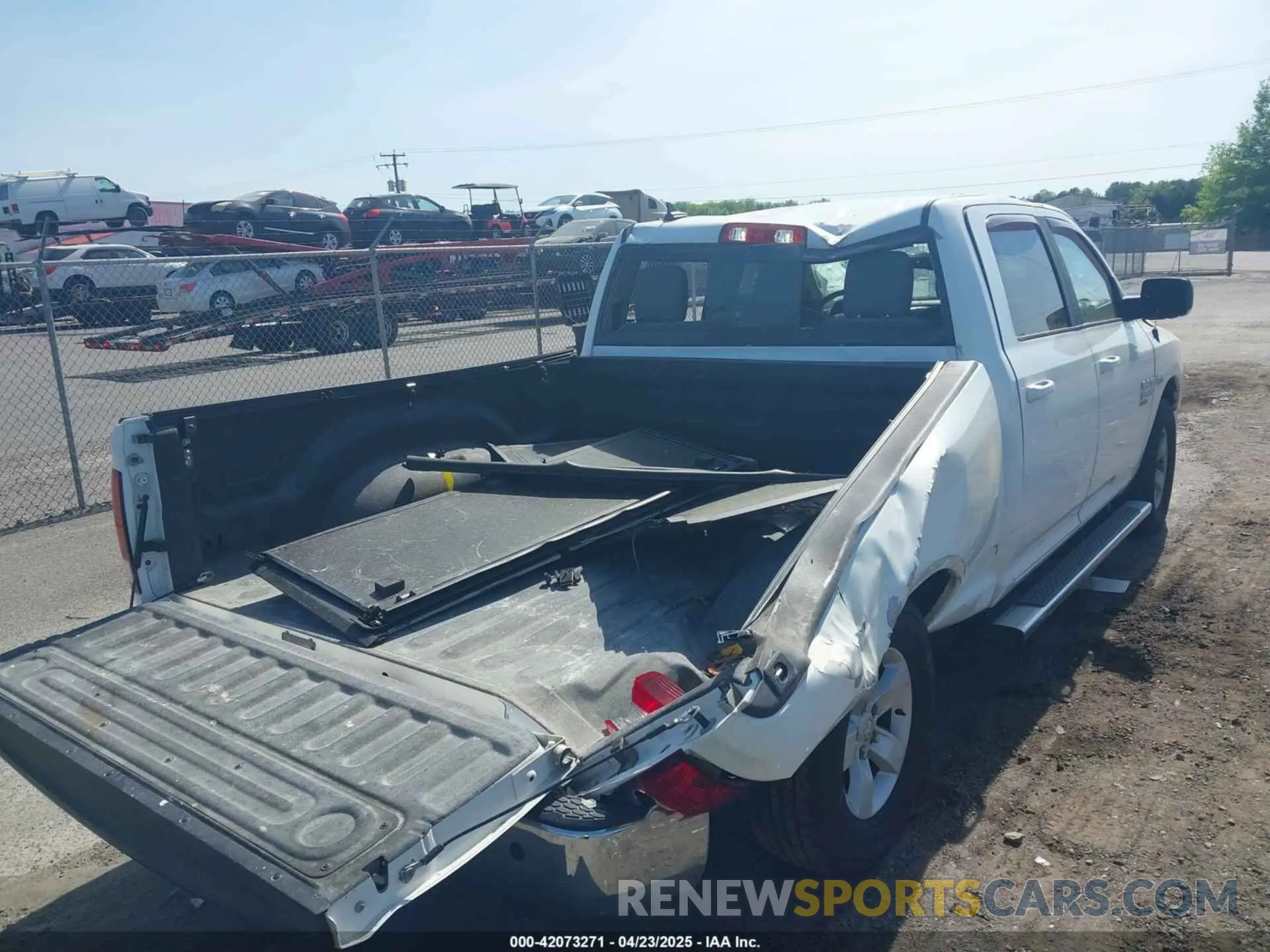 6 Photograph of a damaged car 1C6RR6TT3LS134605 RAM 1500 CLASSIC 2020