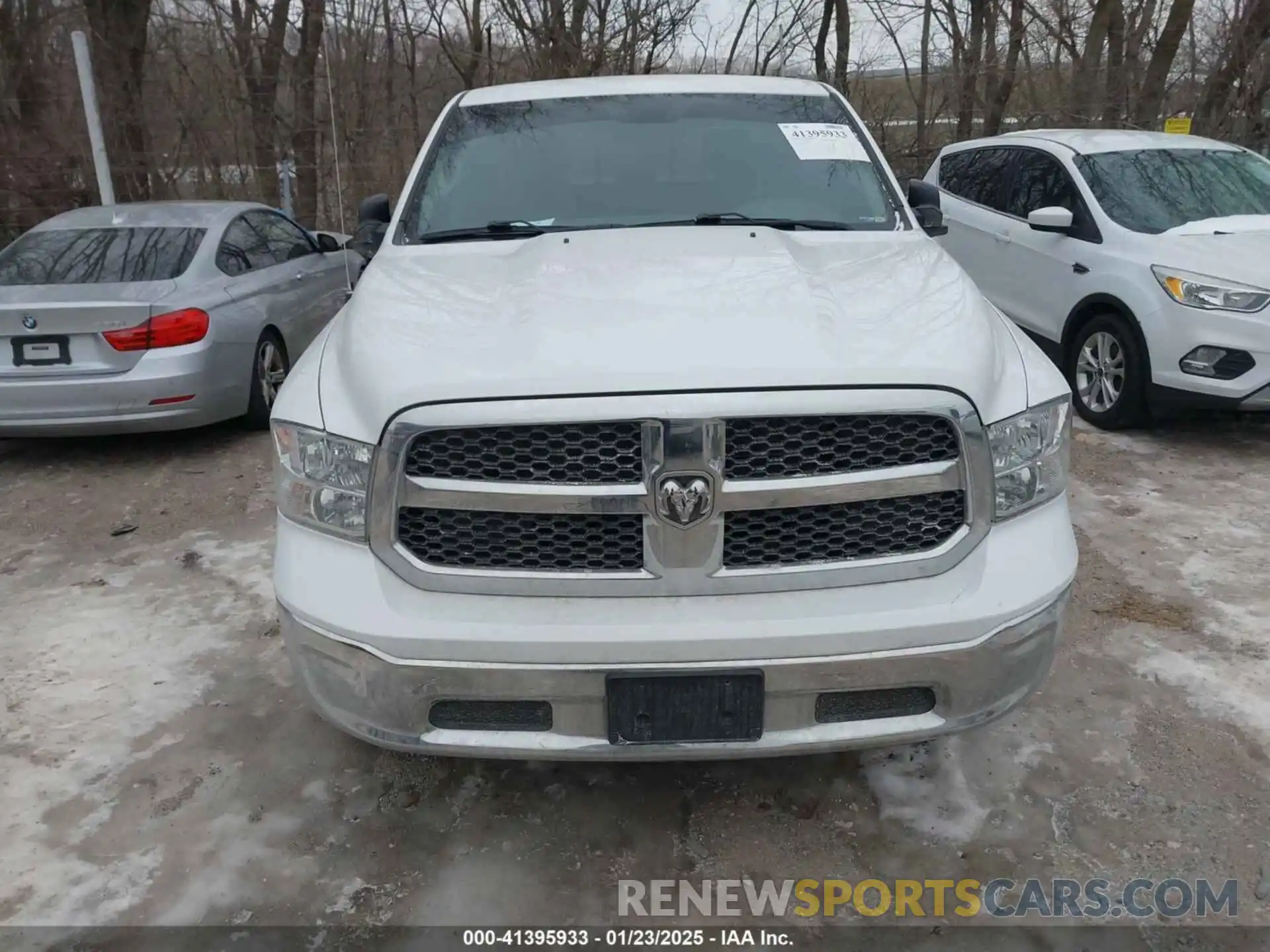 12 Photograph of a damaged car 1C6RR6TT5LS133732 RAM 1500 CLASSIC 2020