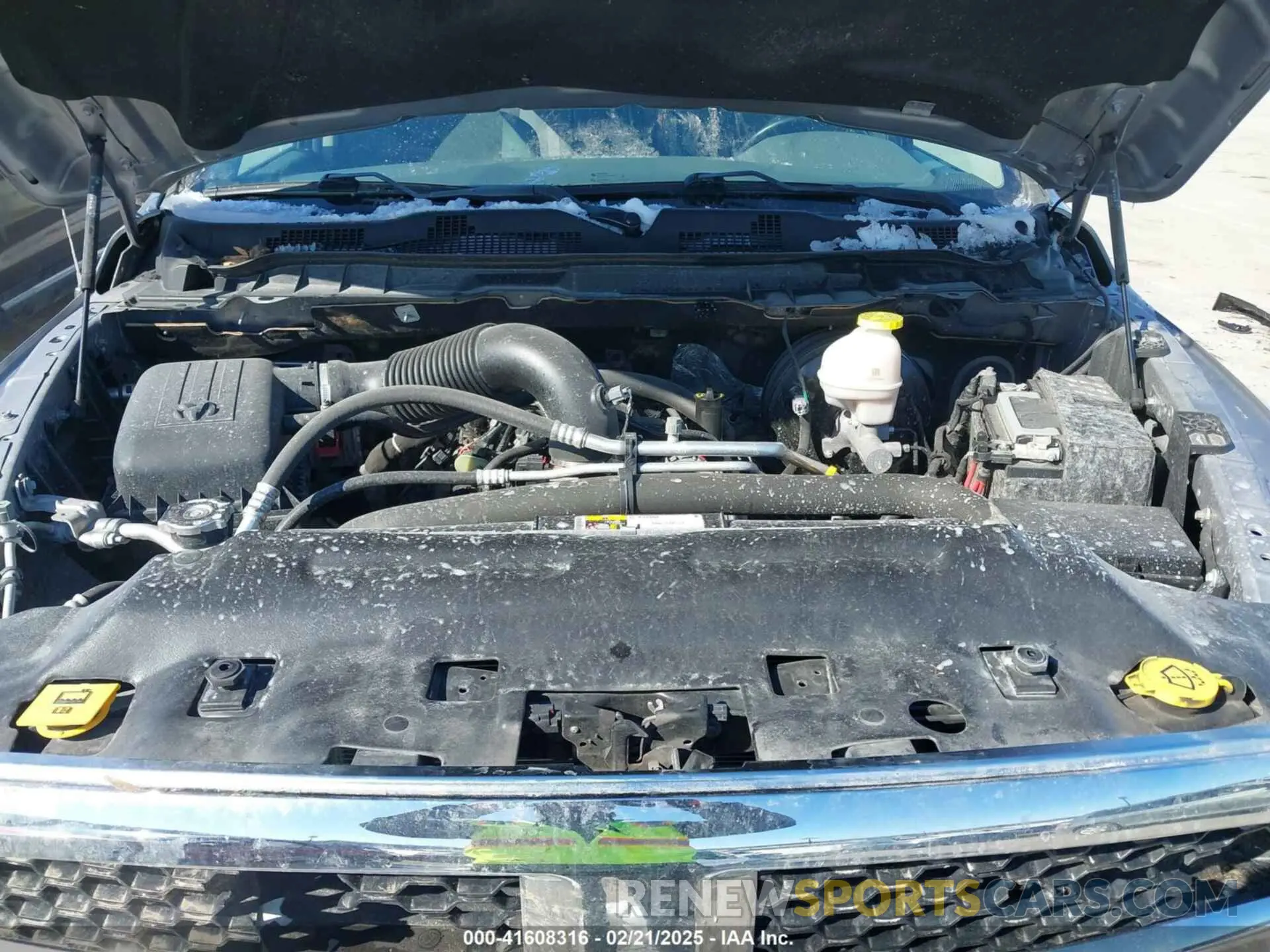 10 Photograph of a damaged car 1C6RR6TT8LS134177 RAM 1500 CLASSIC 2020