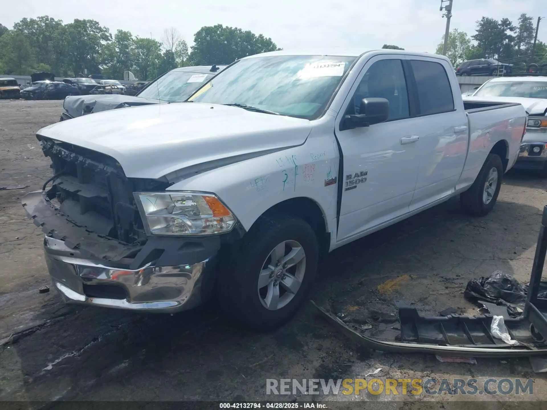2 Photograph of a damaged car 1C6RR6TT9LS111068 RAM 1500 CLASSIC 2020
