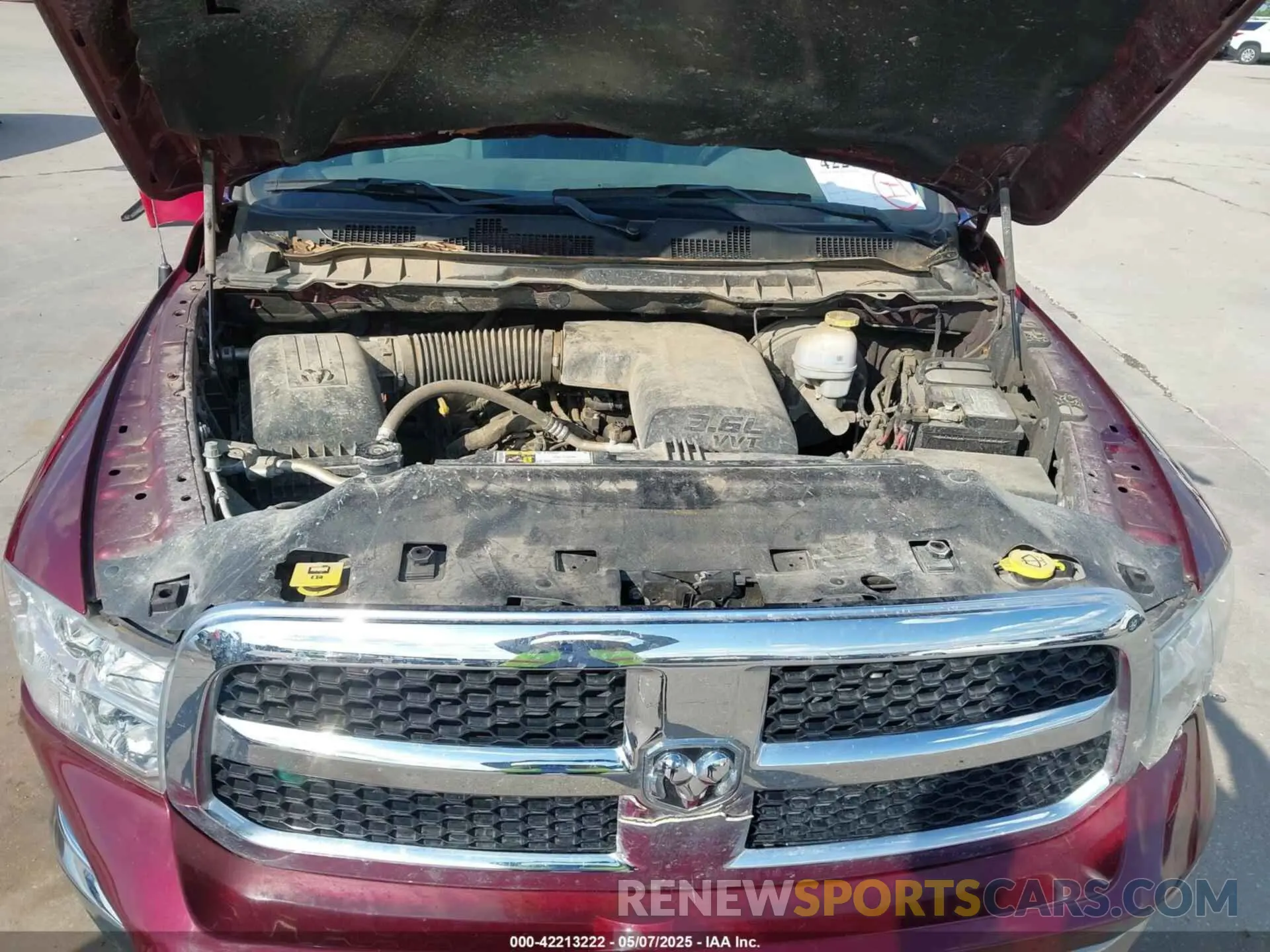 10 Photograph of a damaged car 1C6RR7FG1LS154338 RAM 1500 CLASSIC 2020