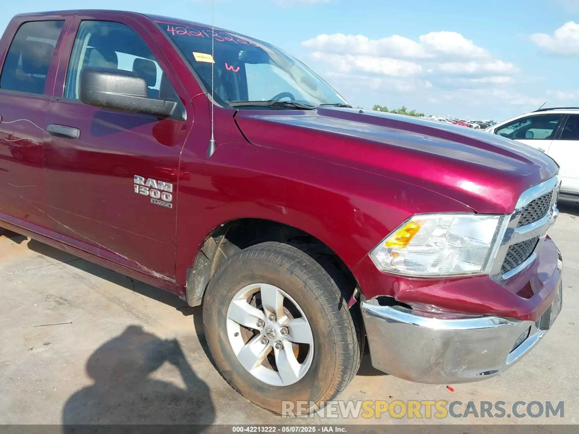 21 Photograph of a damaged car 1C6RR7FG1LS154338 RAM 1500 CLASSIC 2020