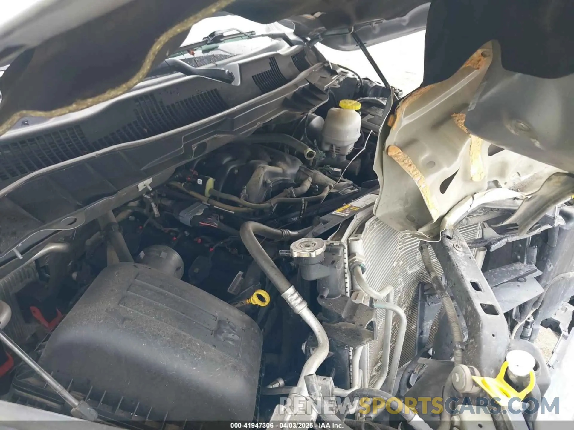 10 Photograph of a damaged car 1C6RR7FG2LS145163 RAM 1500 CLASSIC 2020
