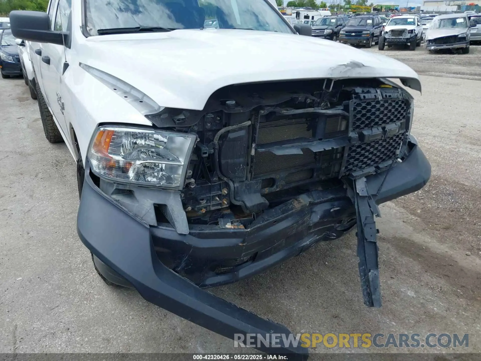 6 Photograph of a damaged car 1C6RR7FT3LS131480 RAM 1500 CLASSIC 2020