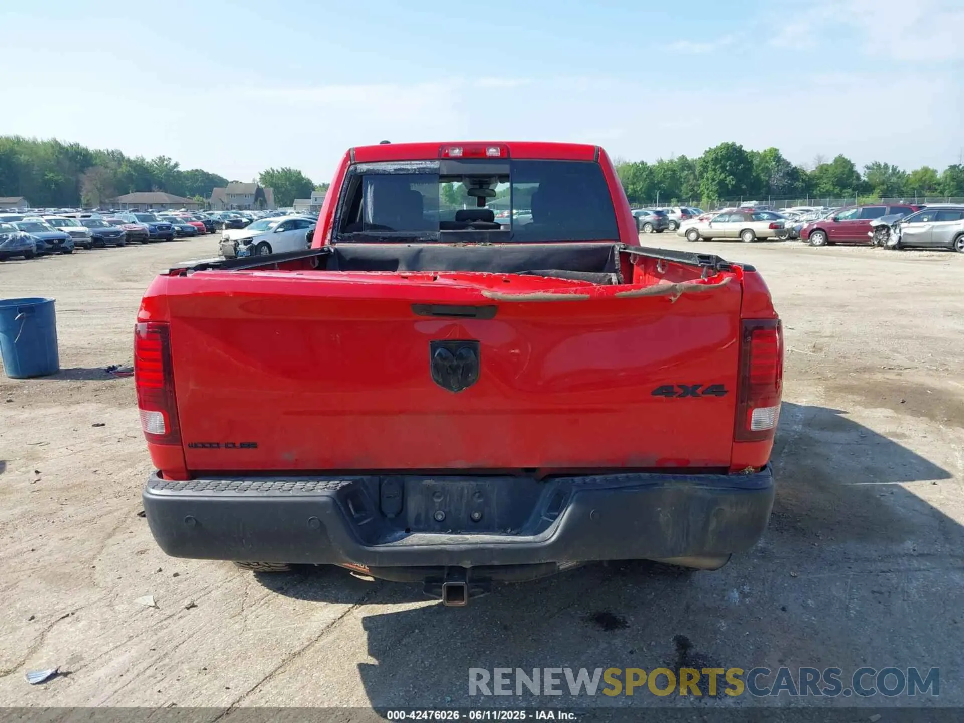 16 Photograph of a damaged car 1C6RR7GG1LS126795 RAM 1500 CLASSIC 2020