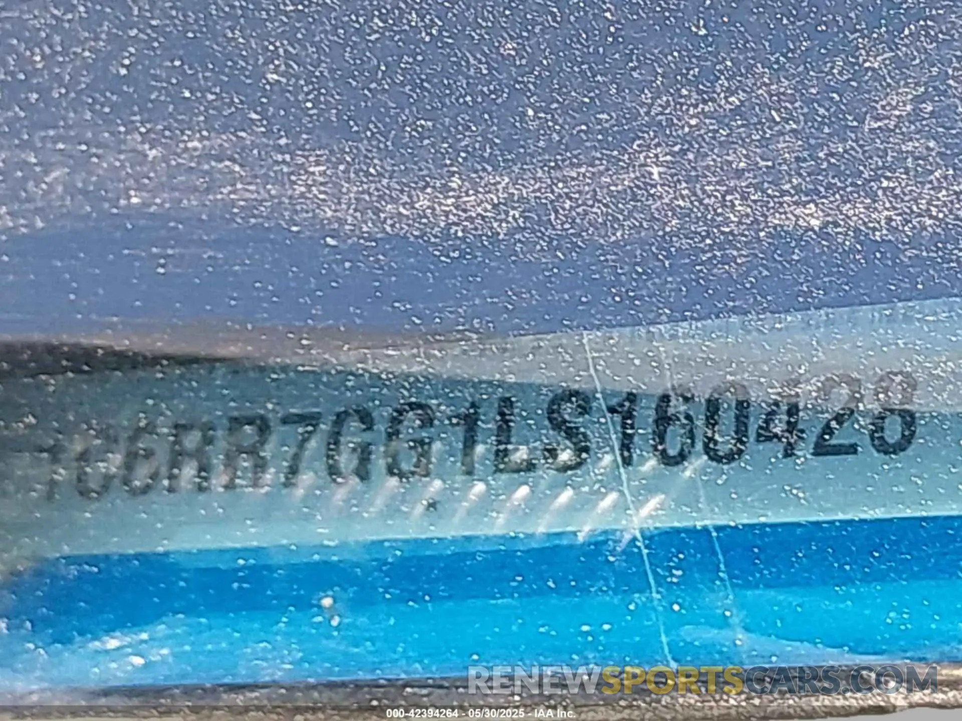 18 Photograph of a damaged car 1C6RR7GG1LS160428 RAM 1500 CLASSIC 2020
