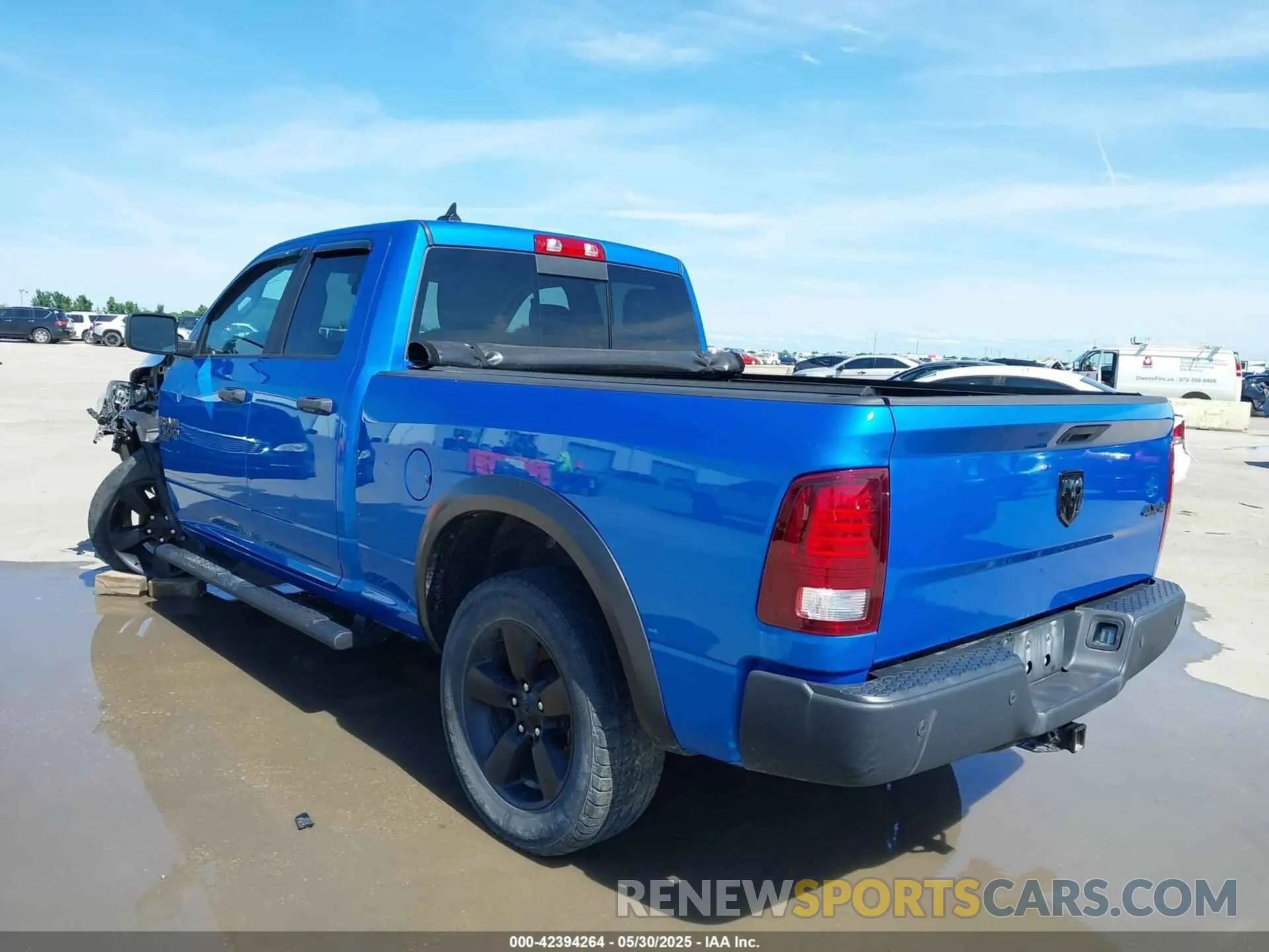 3 Photograph of a damaged car 1C6RR7GG1LS160428 RAM 1500 CLASSIC 2020