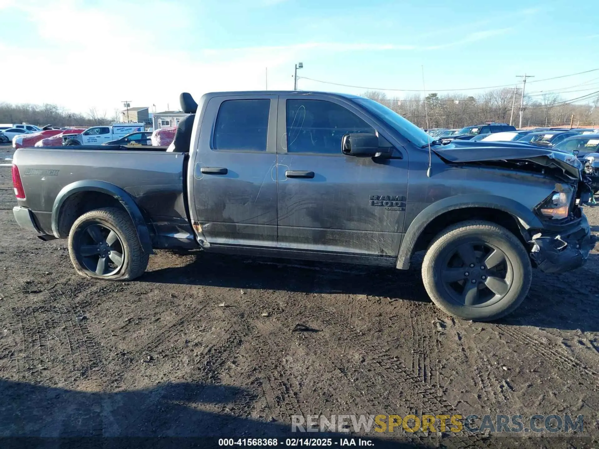 13 Photograph of a damaged car 1C6RR7GG2LS115580 RAM 1500 CLASSIC 2020