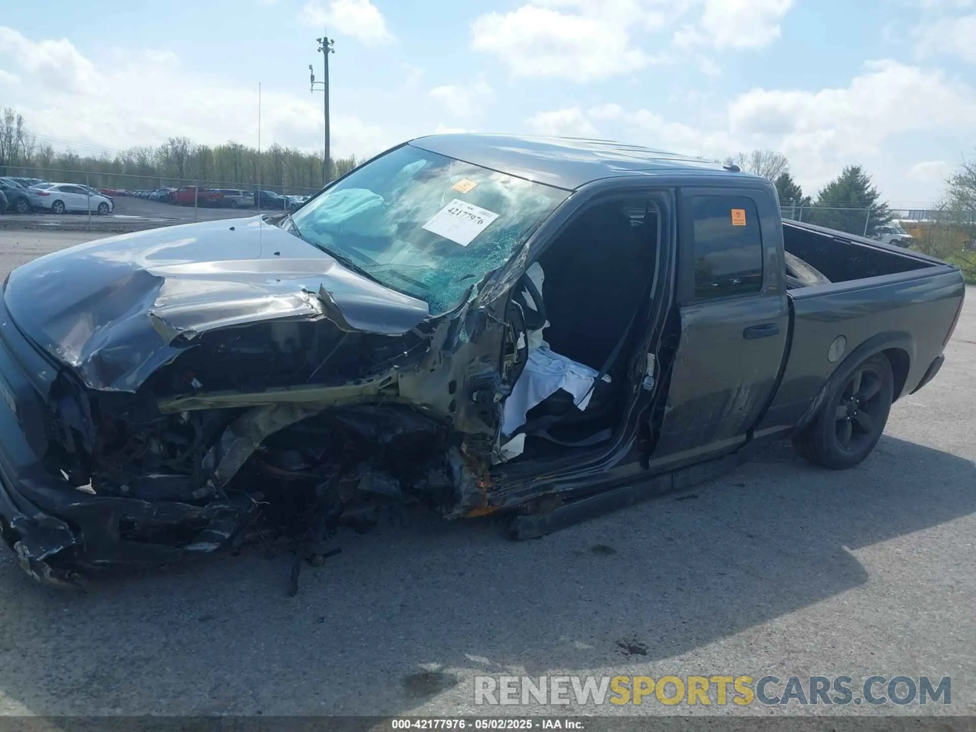 6 Photograph of a damaged car 1C6RR7GG3LS159569 RAM 1500 CLASSIC 2020