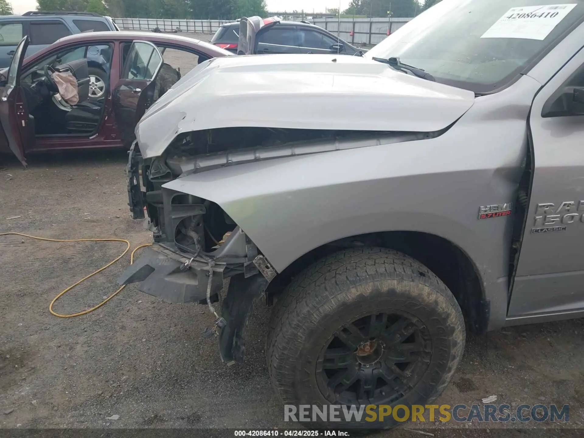 18 Photograph of a damaged car 1C6RR7KT4LS127377 RAM 1500 CLASSIC 2020