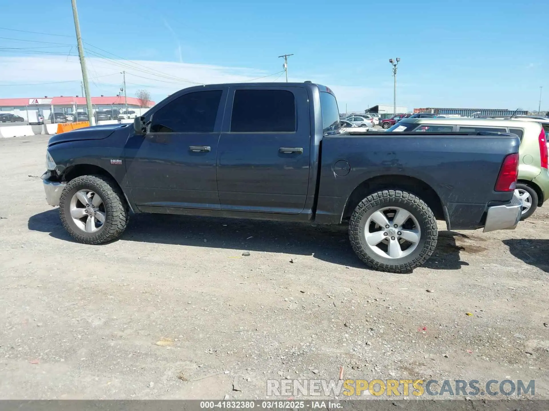 14 Photograph of a damaged car 1C6RR7KT6LS154239 RAM 1500 CLASSIC 2020