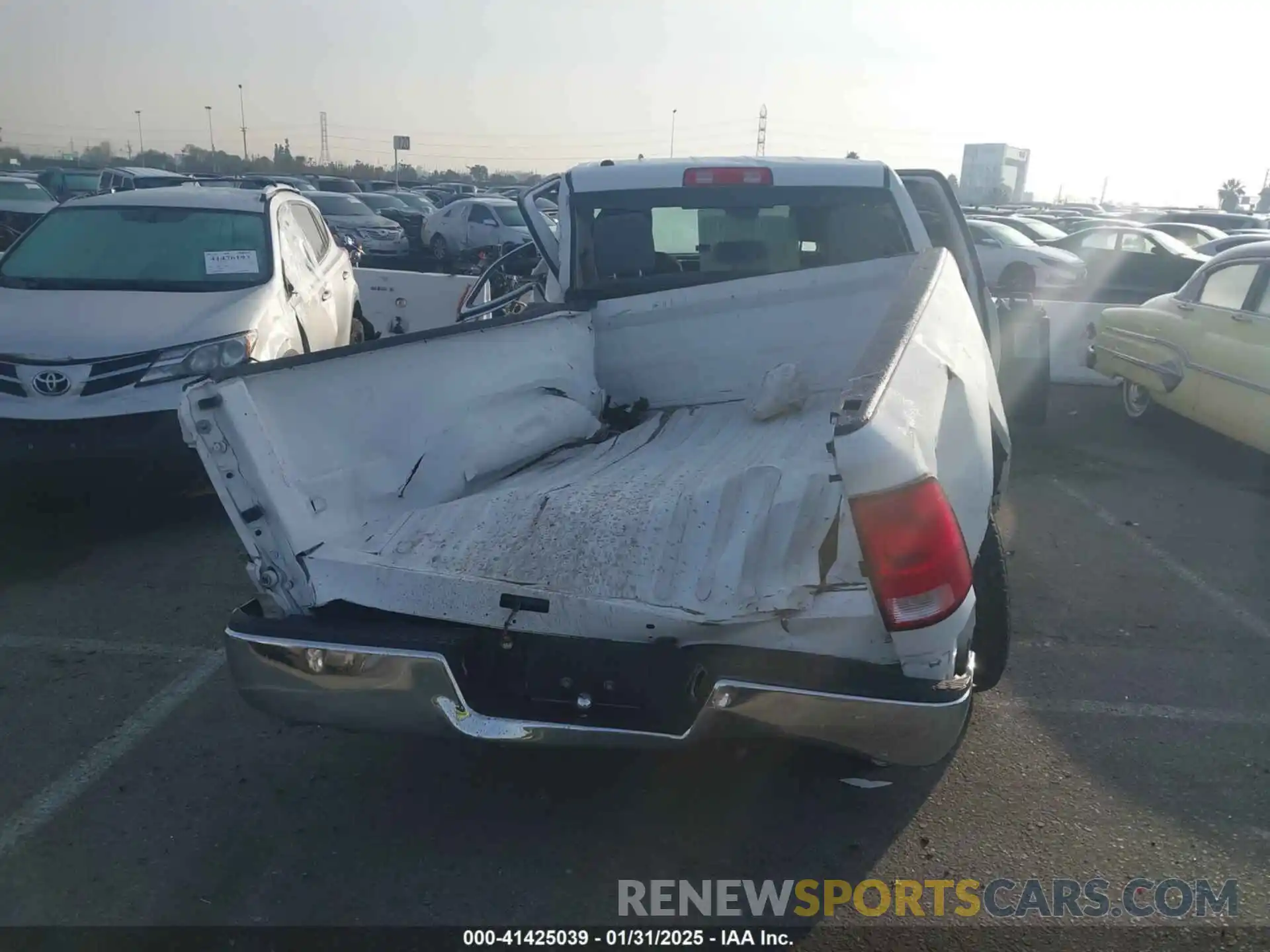 15 Photograph of a damaged car 1C6RR7TT2LS102301 RAM 1500 CLASSIC 2020