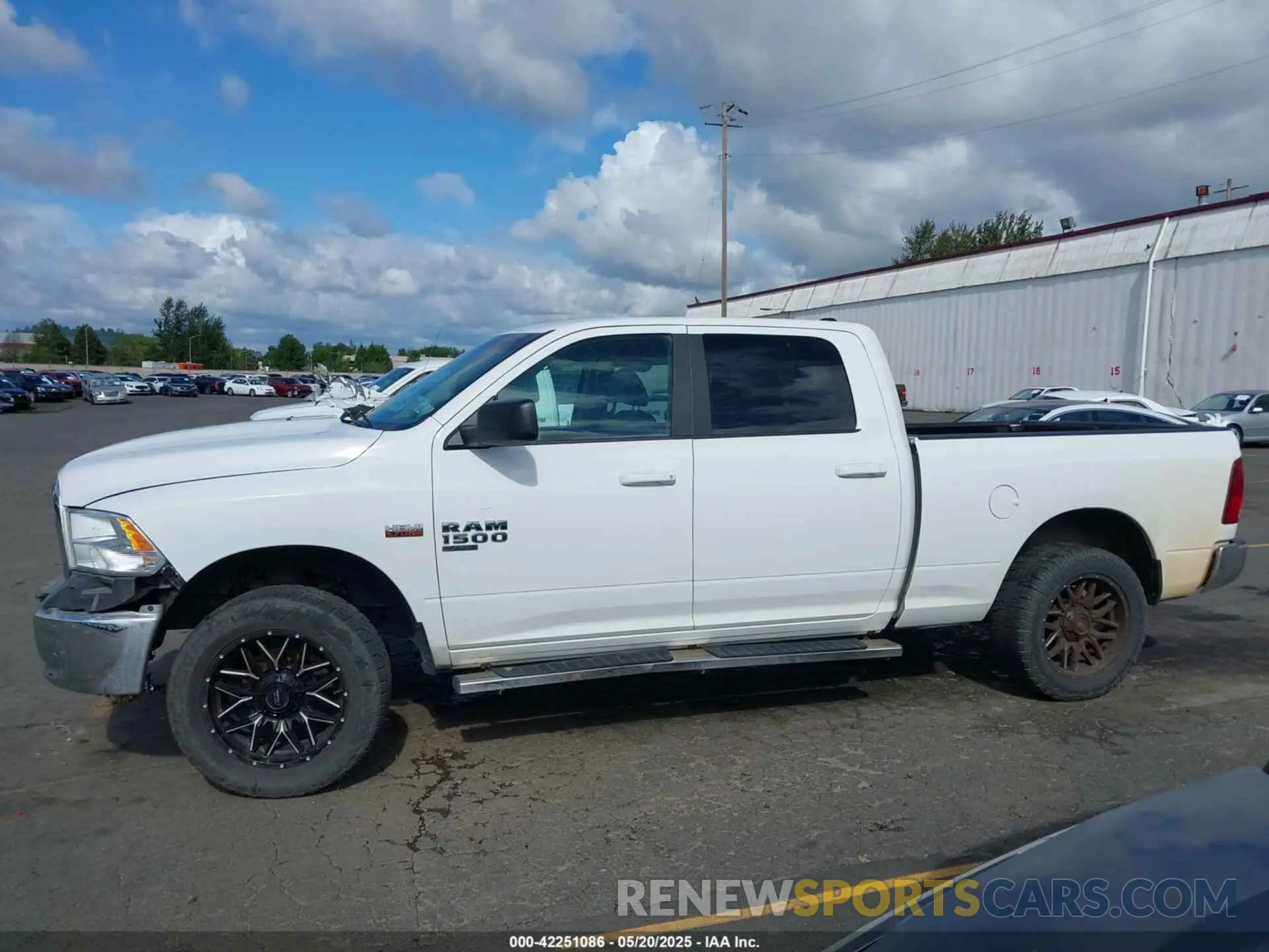 15 Photograph of a damaged car 1C6RR7TT3LS100914 RAM 1500 CLASSIC 2020