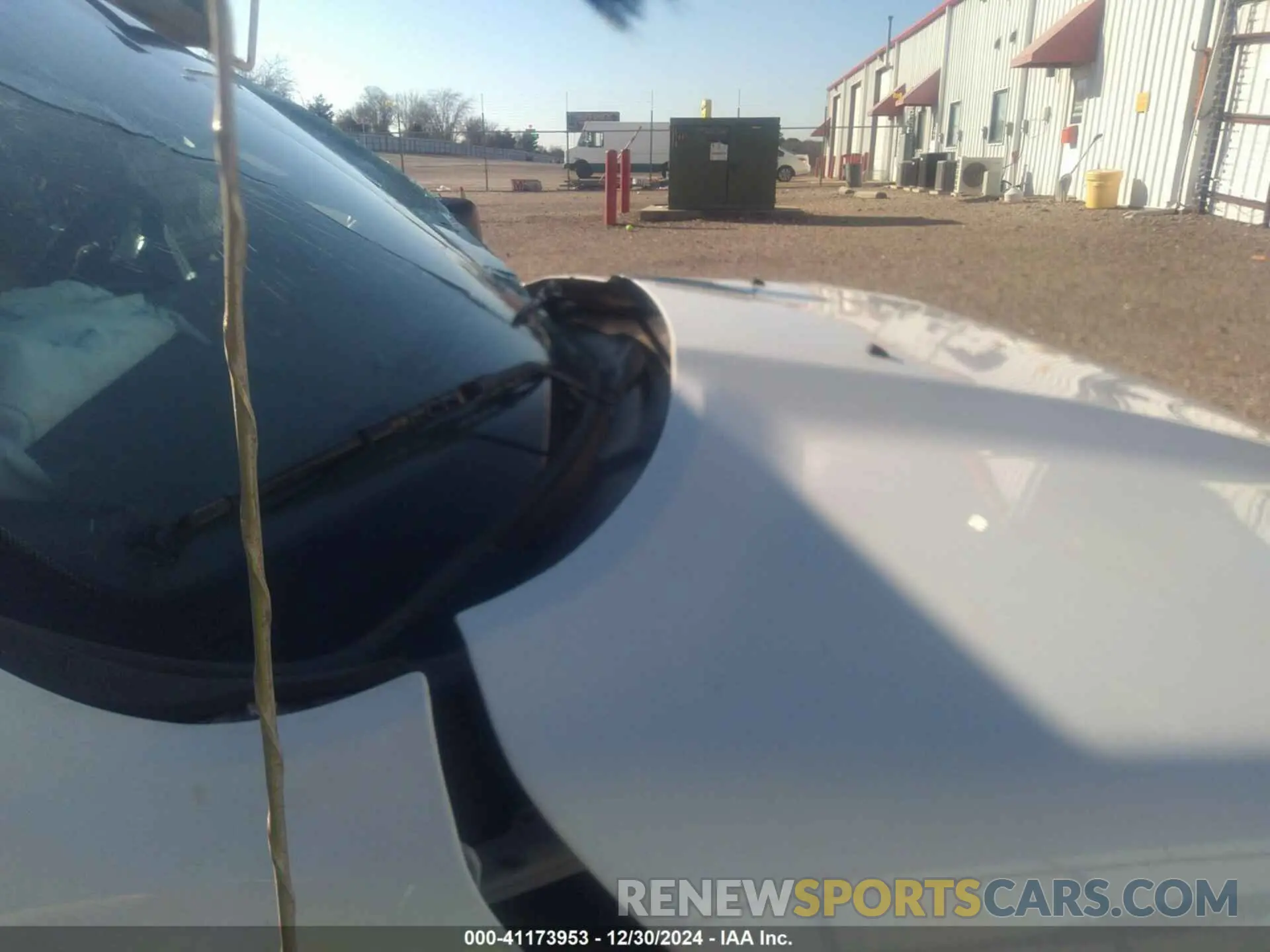 21 Photograph of a damaged car 3C6JR6DT8LG143996 RAM 1500 CLASSIC 2020