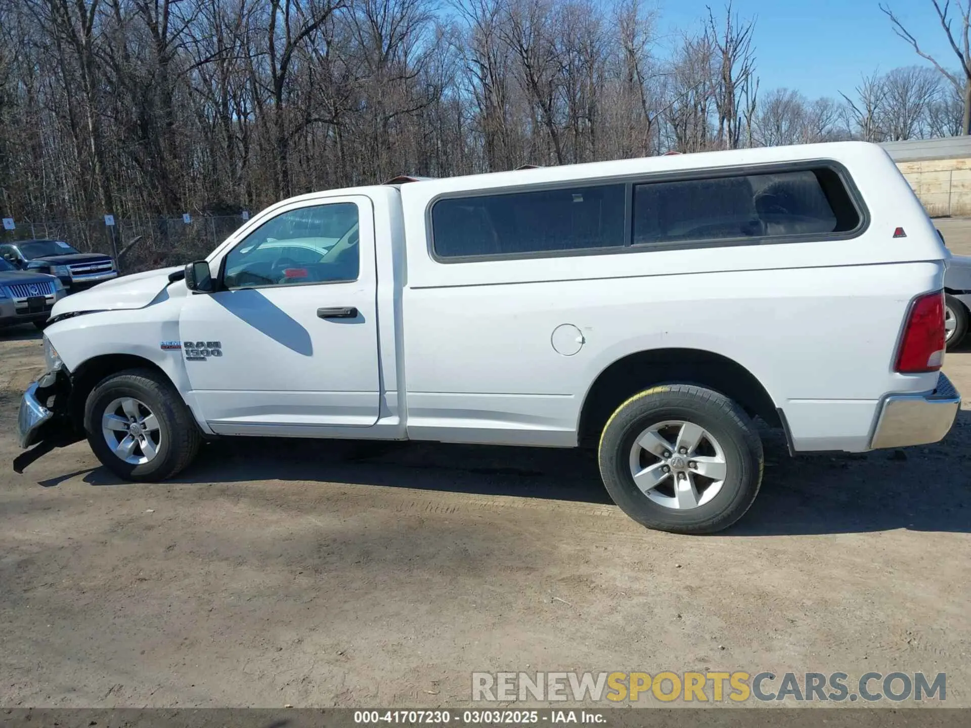 14 Photograph of a damaged car 3C6JR6DT8LG272093 RAM 1500 CLASSIC 2020