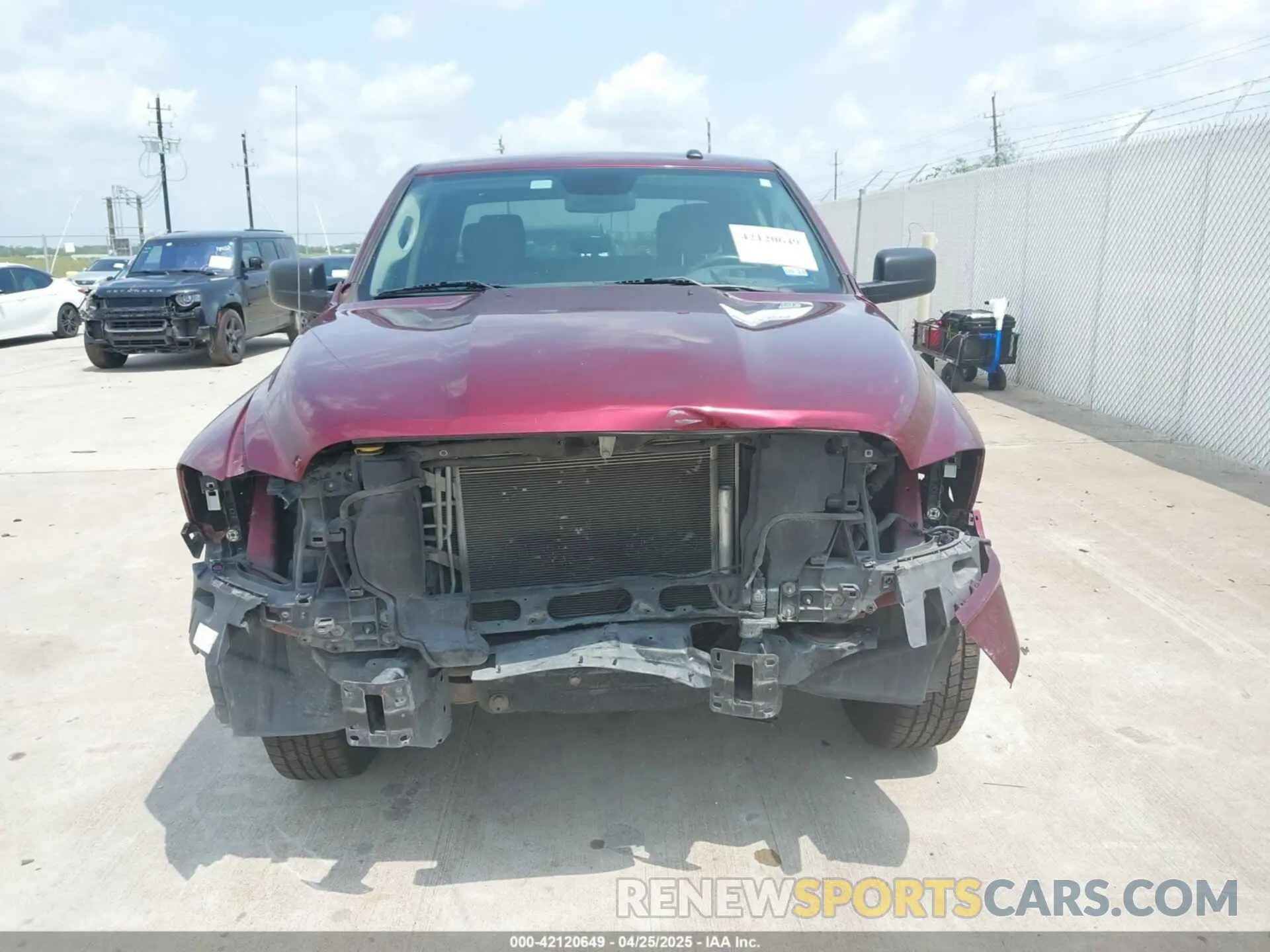6 Photograph of a damaged car 3C6RR6KG0LG175401 RAM 1500 CLASSIC 2020