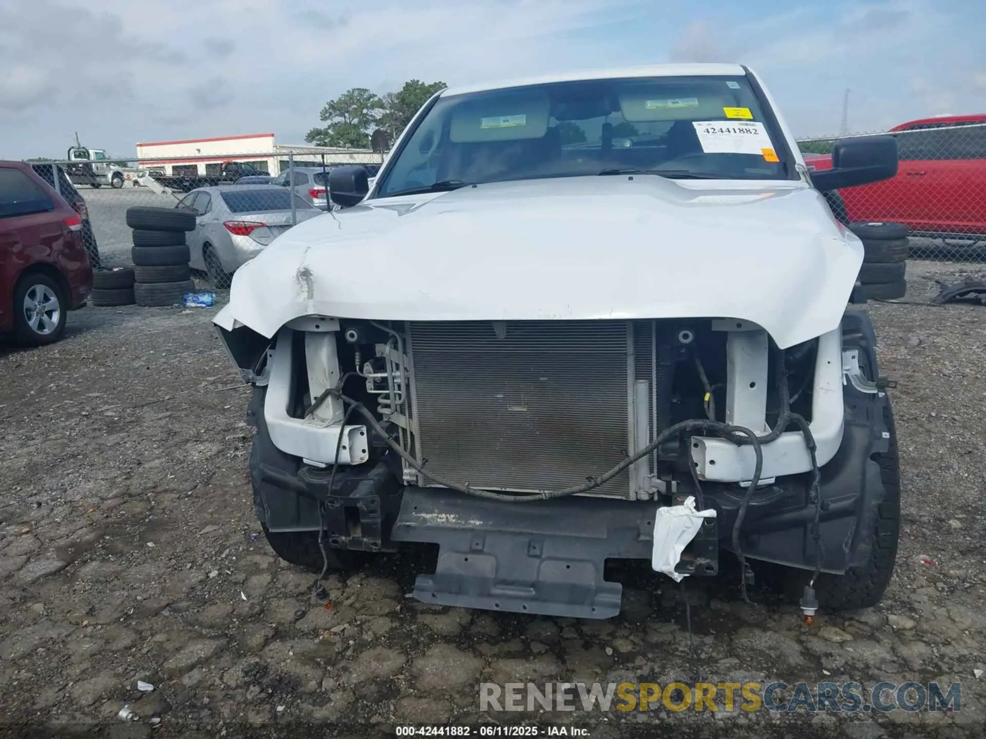 13 Photograph of a damaged car 3C6RR6KG4LG128081 RAM 1500 CLASSIC 2020