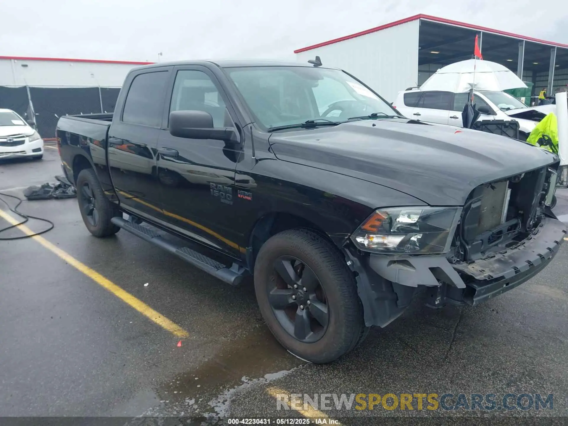 1 Photograph of a damaged car 3C6RR6KT5LG224413 RAM 1500 CLASSIC 2020
