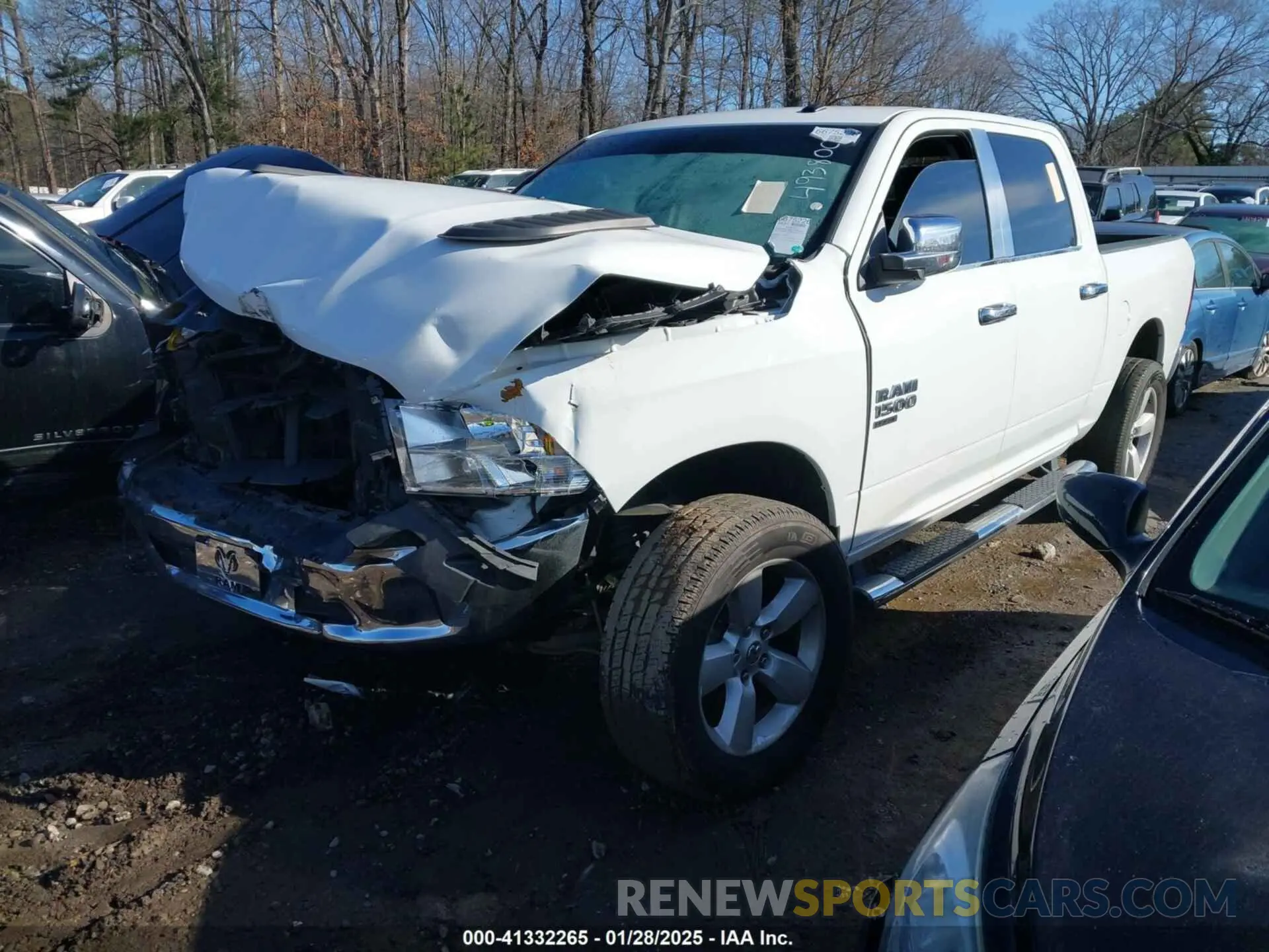 2 Photograph of a damaged car 3C6RR7KG5LG134512 RAM 1500 CLASSIC 2020