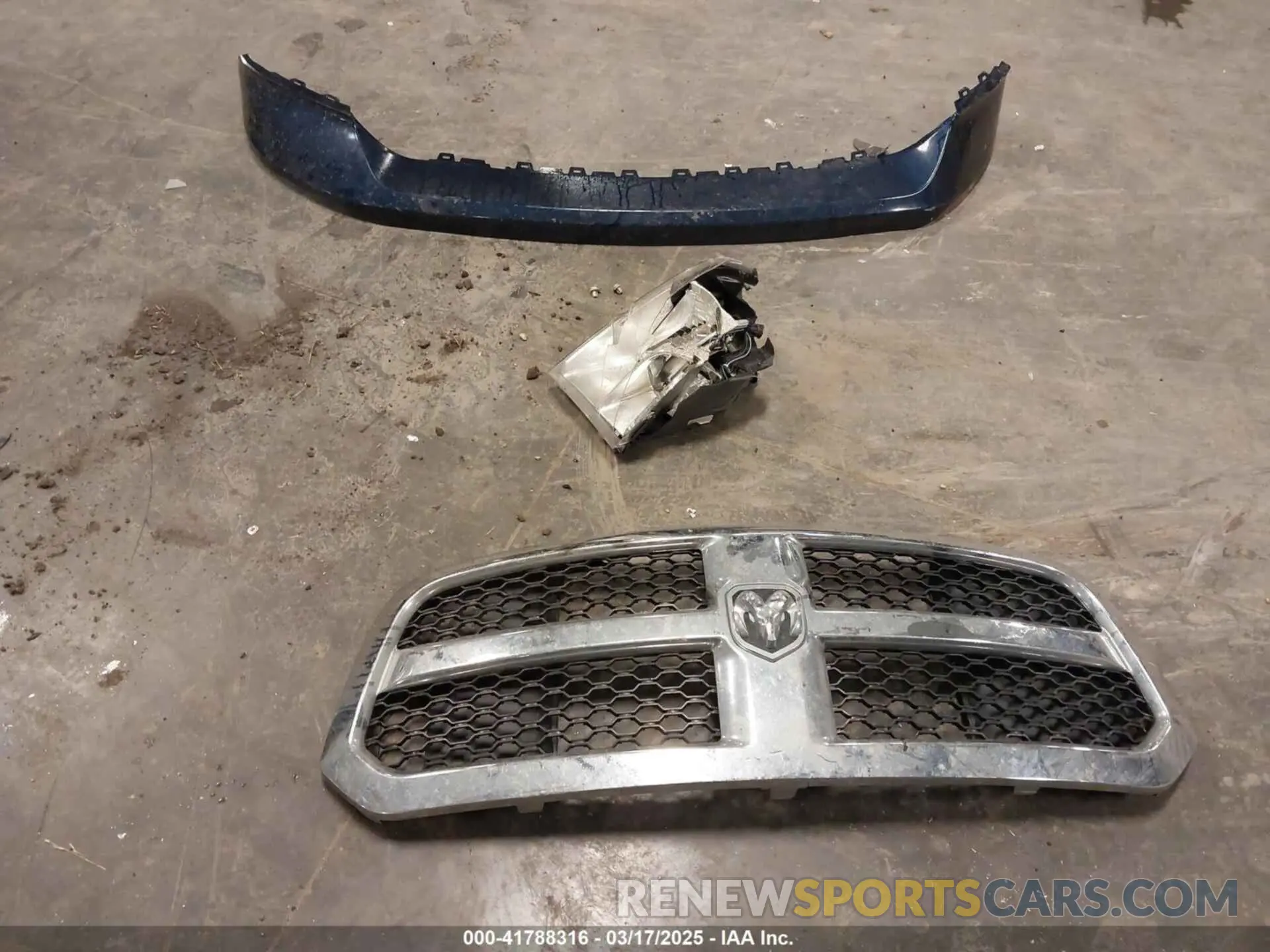 19 Photograph of a damaged car 3C6RR7LT5LG152505 RAM 1500 CLASSIC 2020