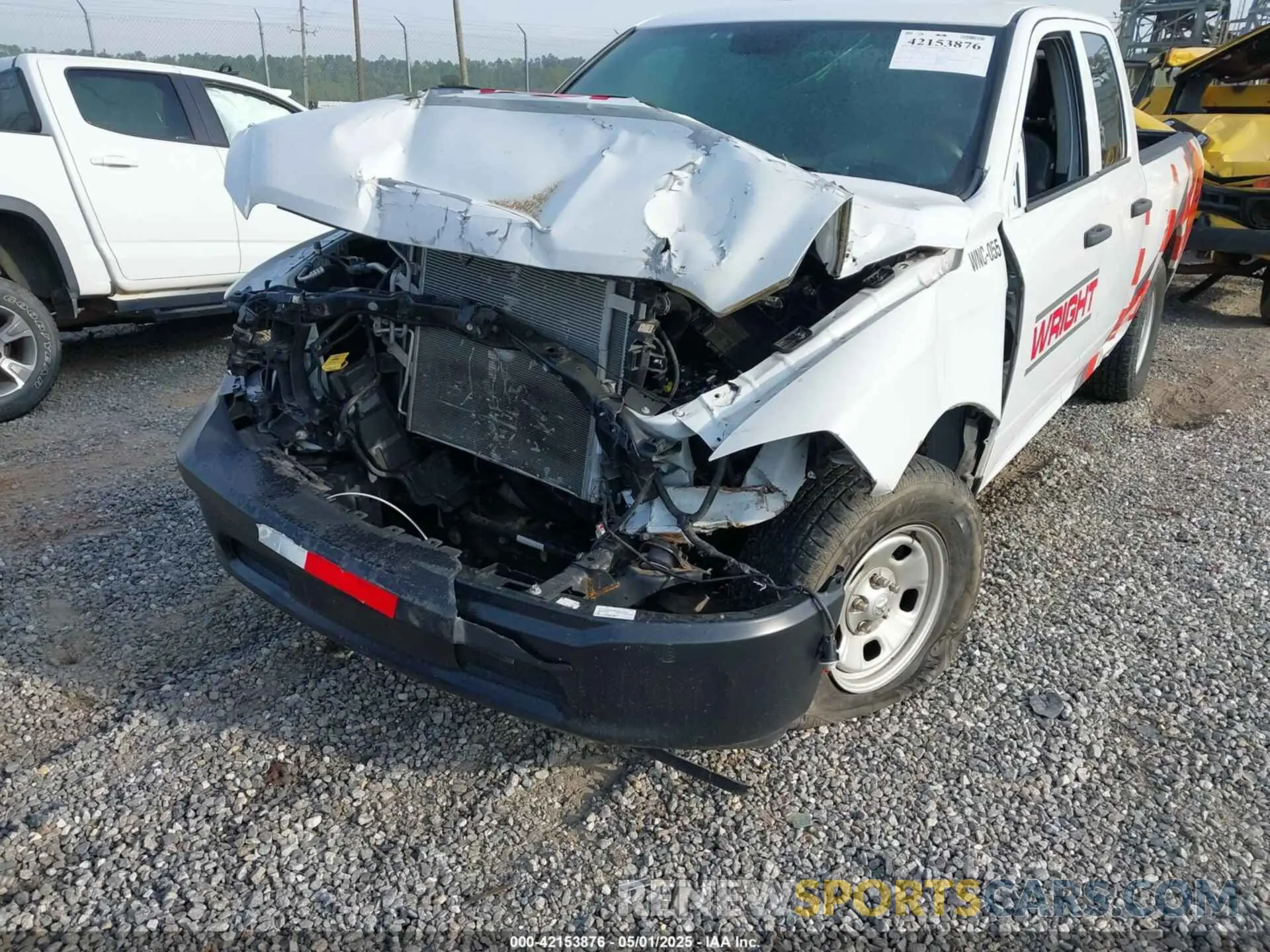 6 Photograph of a damaged car 1C6RR6FG0MS598371 RAM 1500 CLASSIC 2021