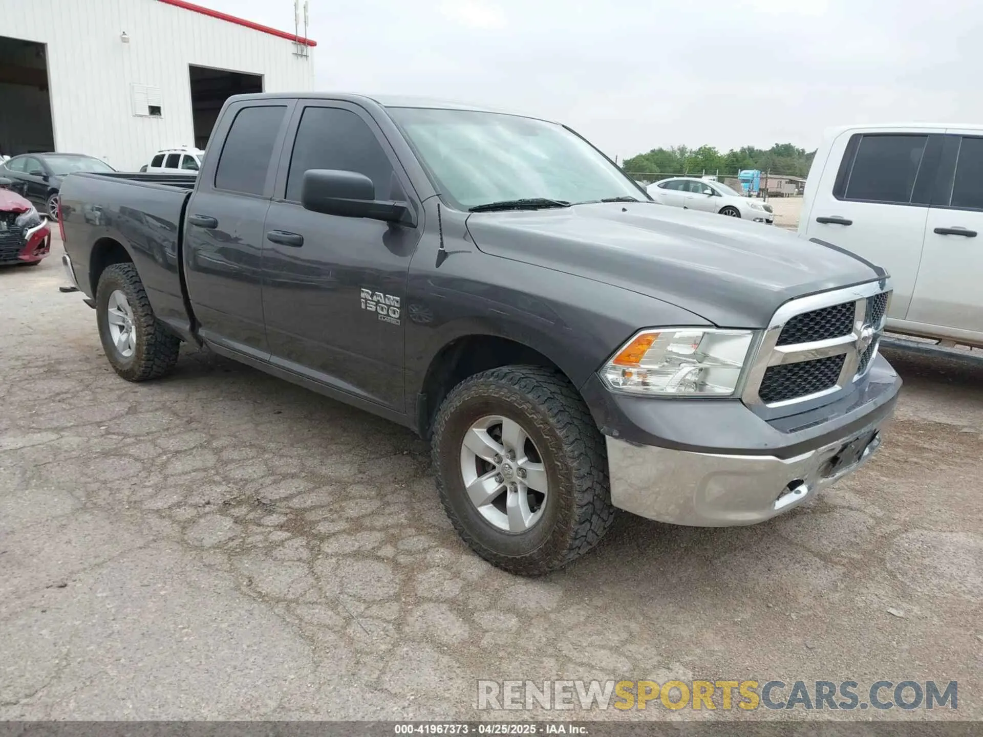 1 Photograph of a damaged car 1C6RR6FG1MS513389 RAM 1500 CLASSIC 2021