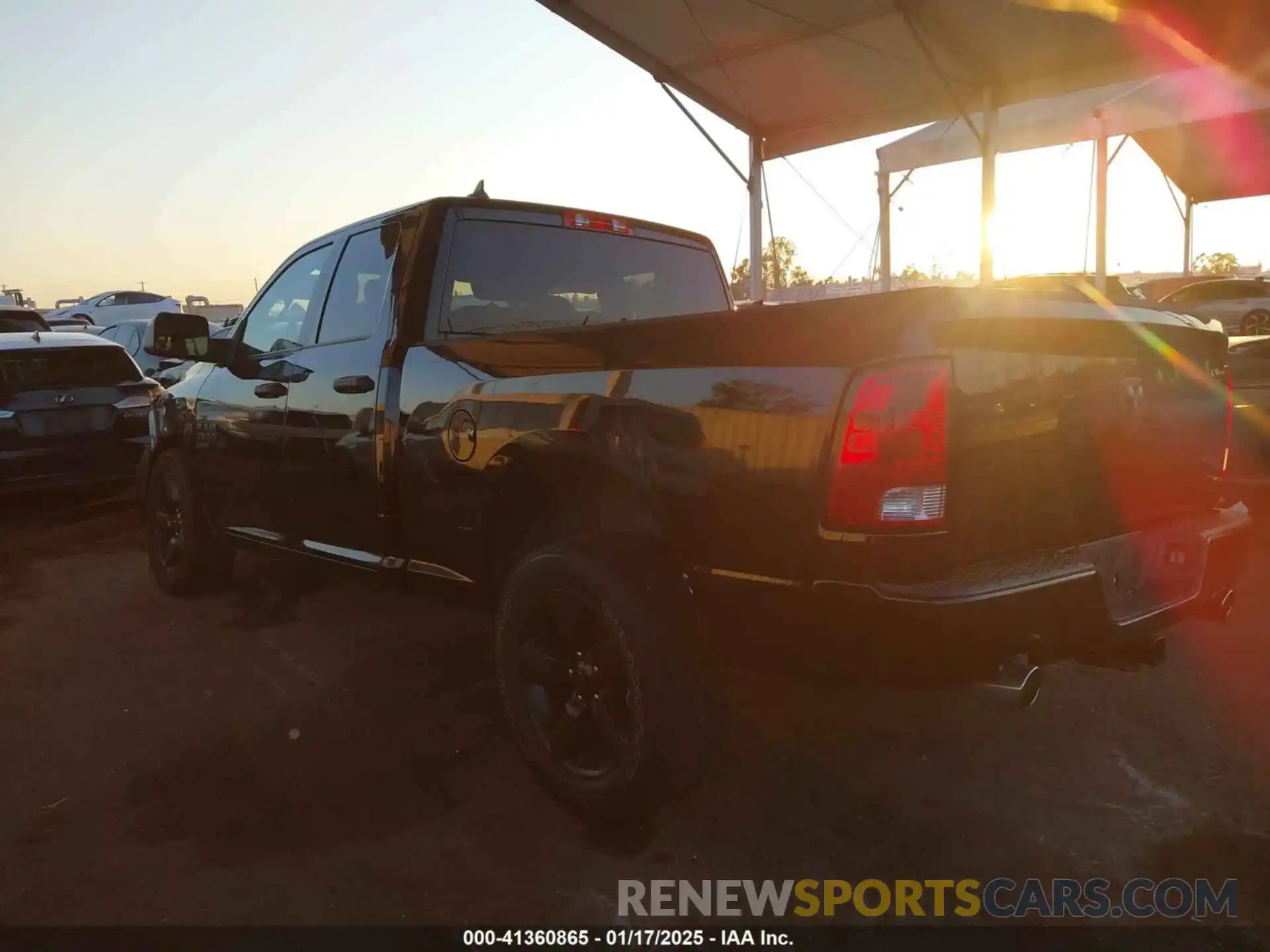 3 Photograph of a damaged car 1C6RR6FT3MS533897 RAM 1500 CLASSIC 2021