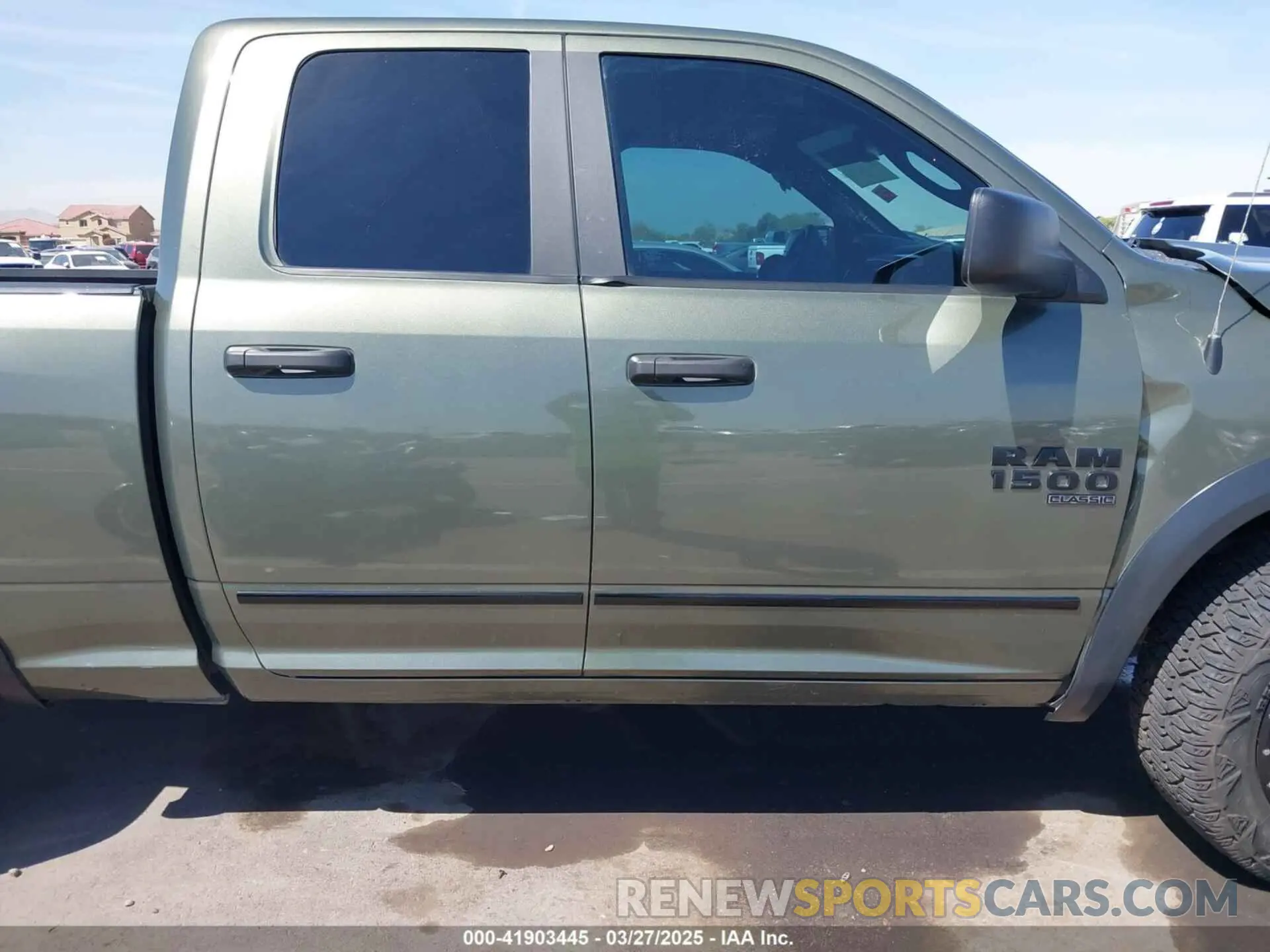 13 Photograph of a damaged car 1C6RR6GG5MS586277 RAM 1500 CLASSIC 2021